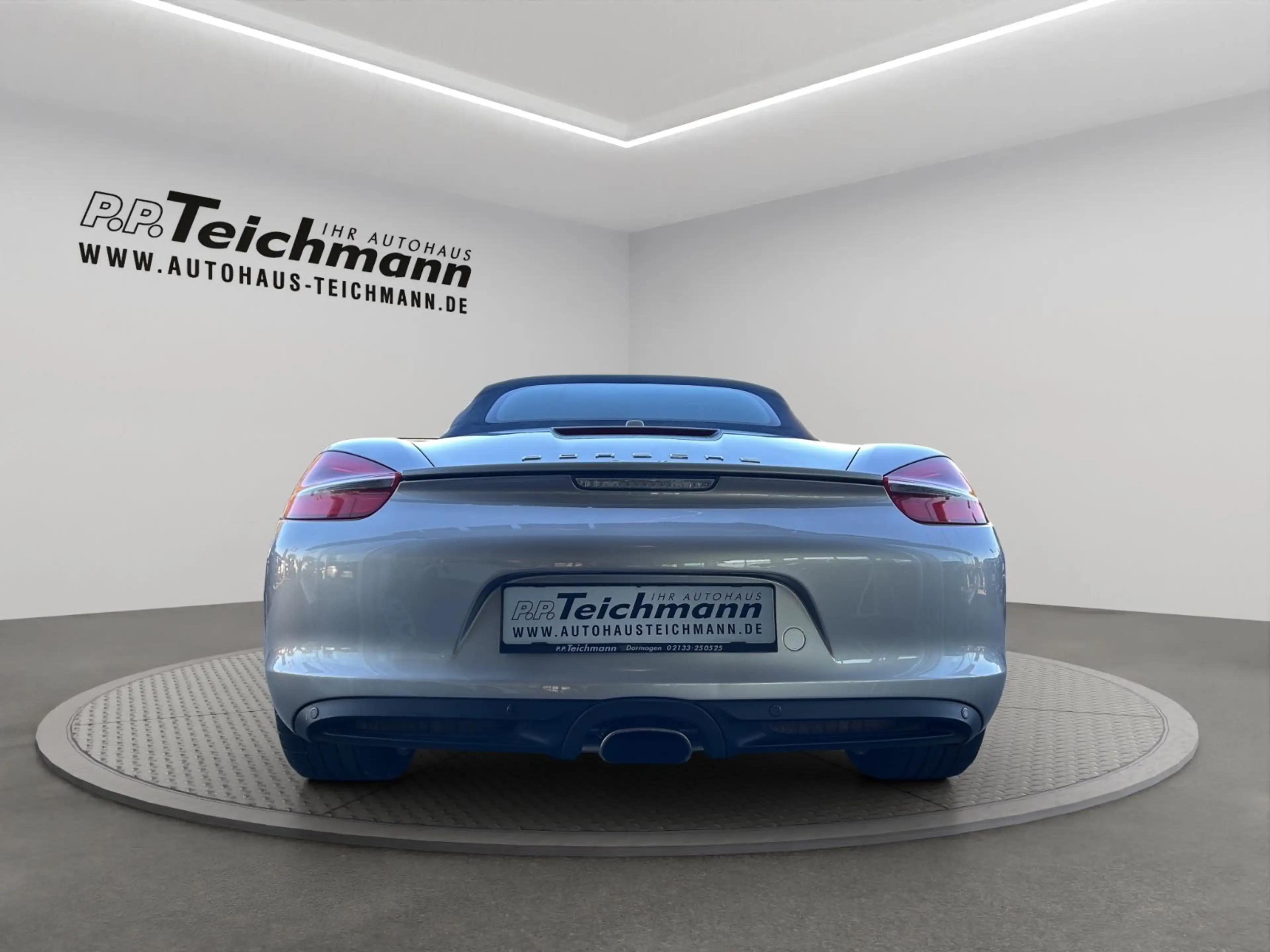 Porsche Boxster — photo 7