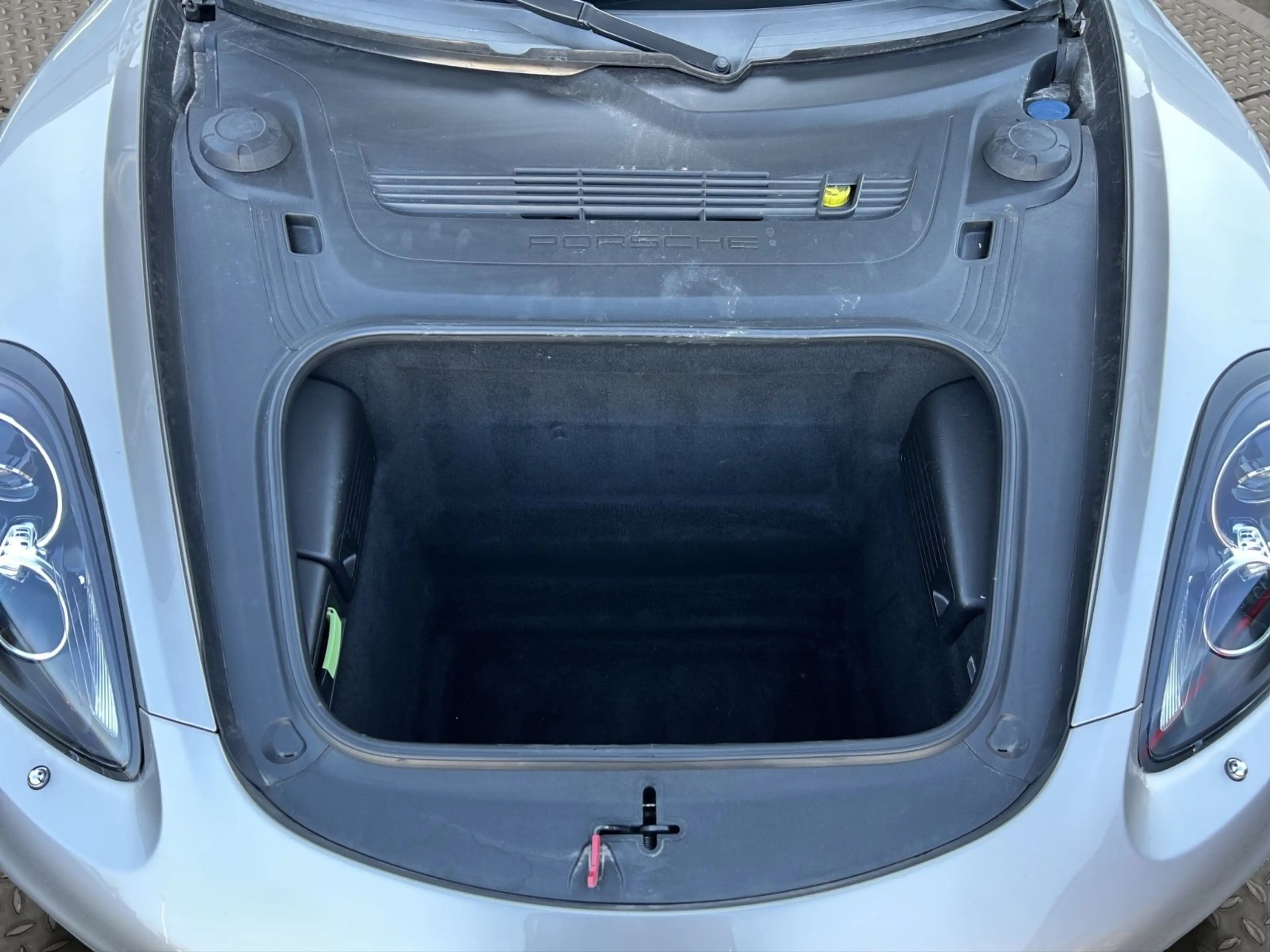 Porsche Boxster — photo 11