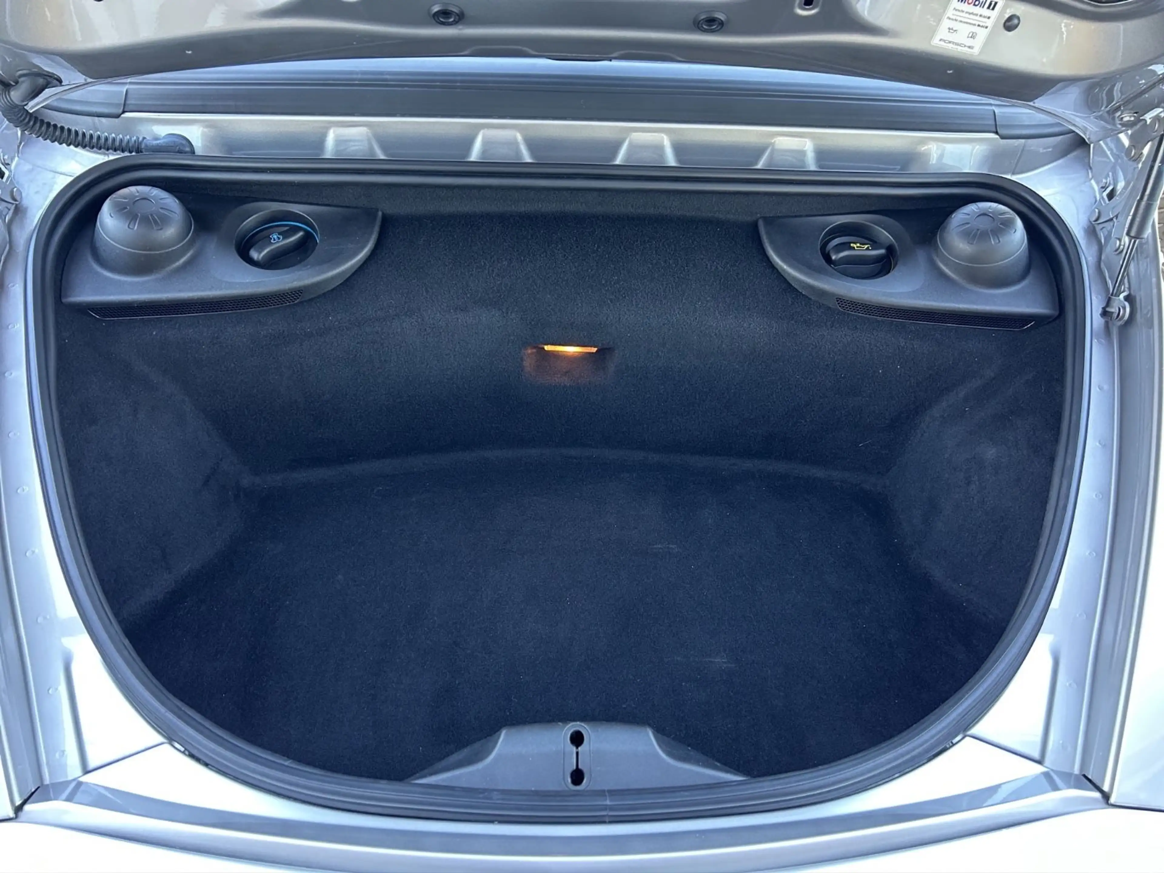 Porsche Boxster — photo 10