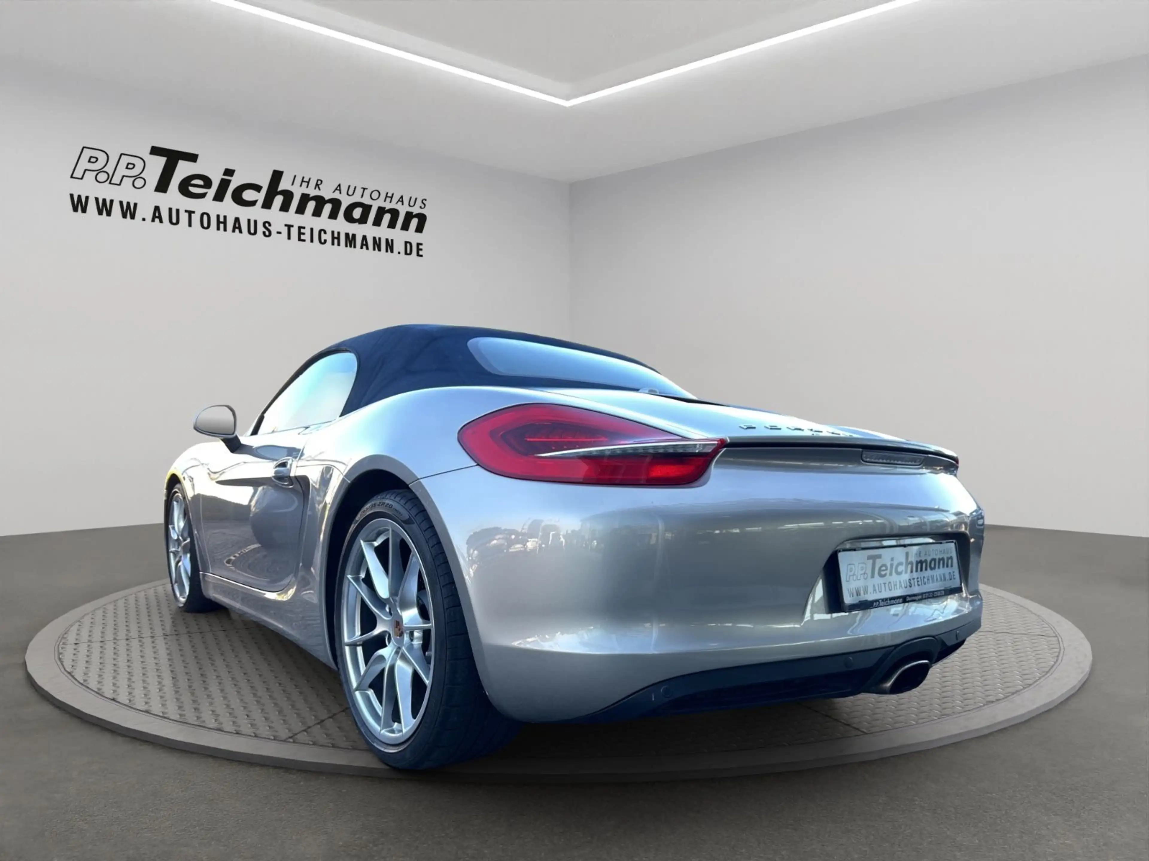 Porsche Boxster — photo 8