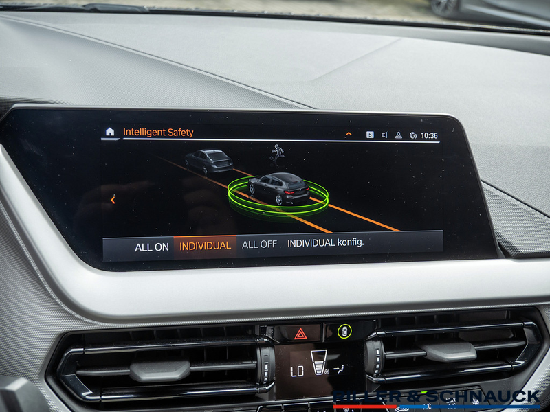 BMW 118 i Advantage NAVI+LED+KAMERA+KEYLESS+KLIMA+ — photo 12