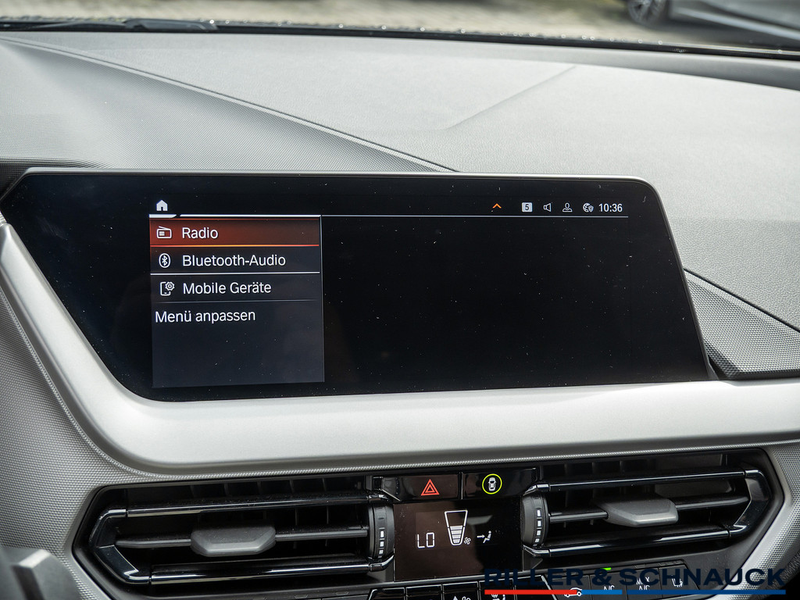 BMW 118 i Advantage NAVI+LED+KAMERA+KEYLESS+KLIMA+ — photo 13