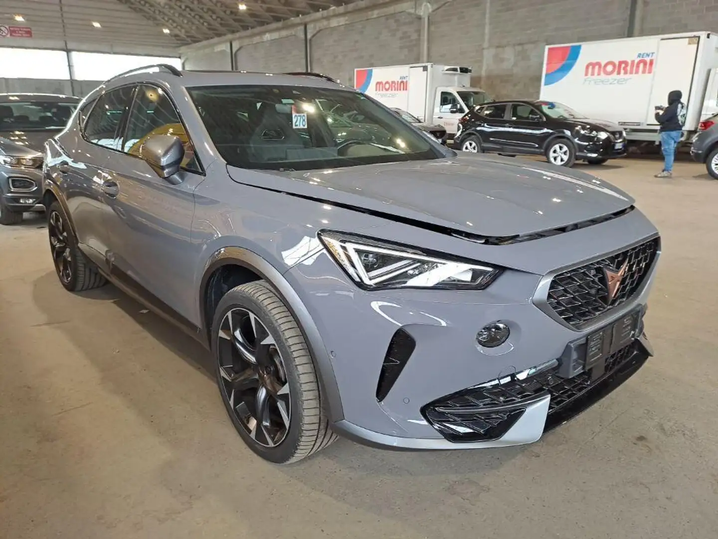 CUPRA Formentor 2.0 TSI 190cv CAMERA/PANO/4WD Gris - 2