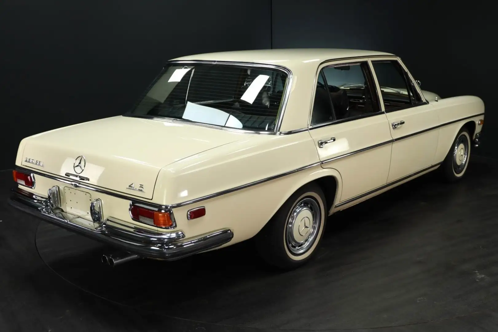 Mercedes-Benz 280 SEL 4,5 Beżowy - 2