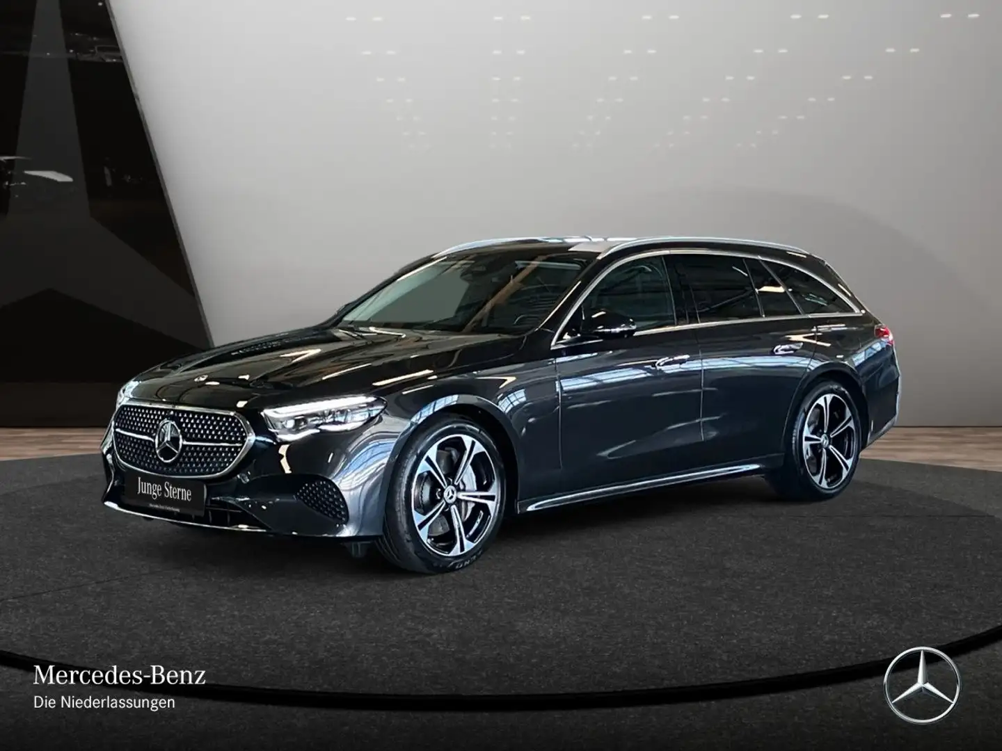 Mercedes-Benz E 300 de T Hybrid Avantgarde 360° Burmester Distr. Grau - 2