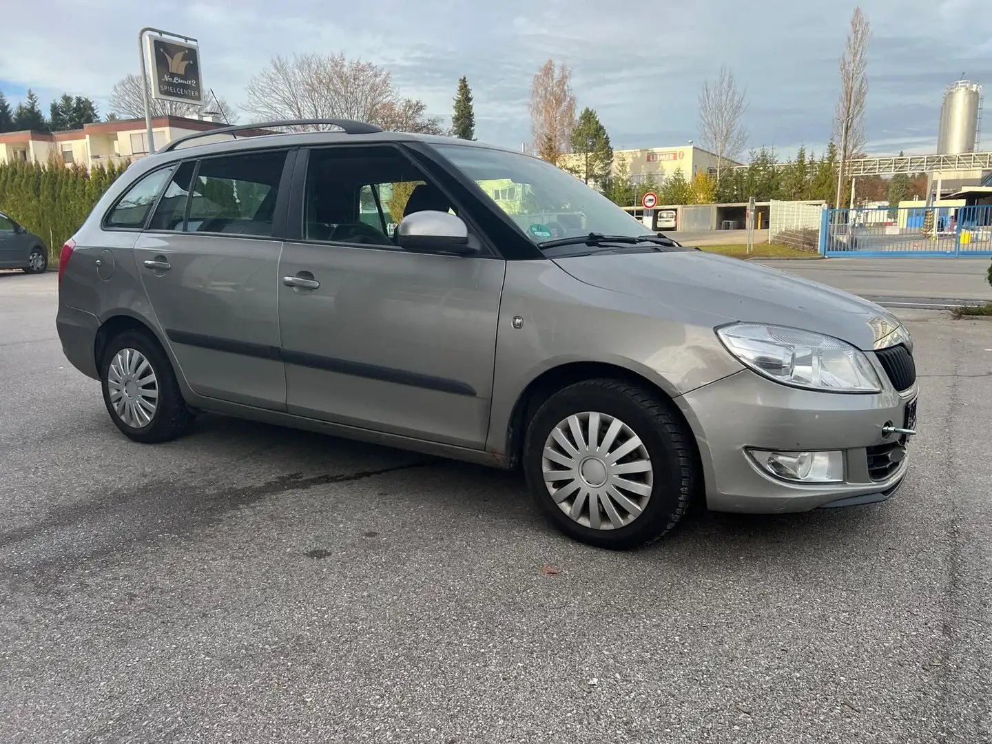 Skoda Fabia Combi Ambiente Beige - 2