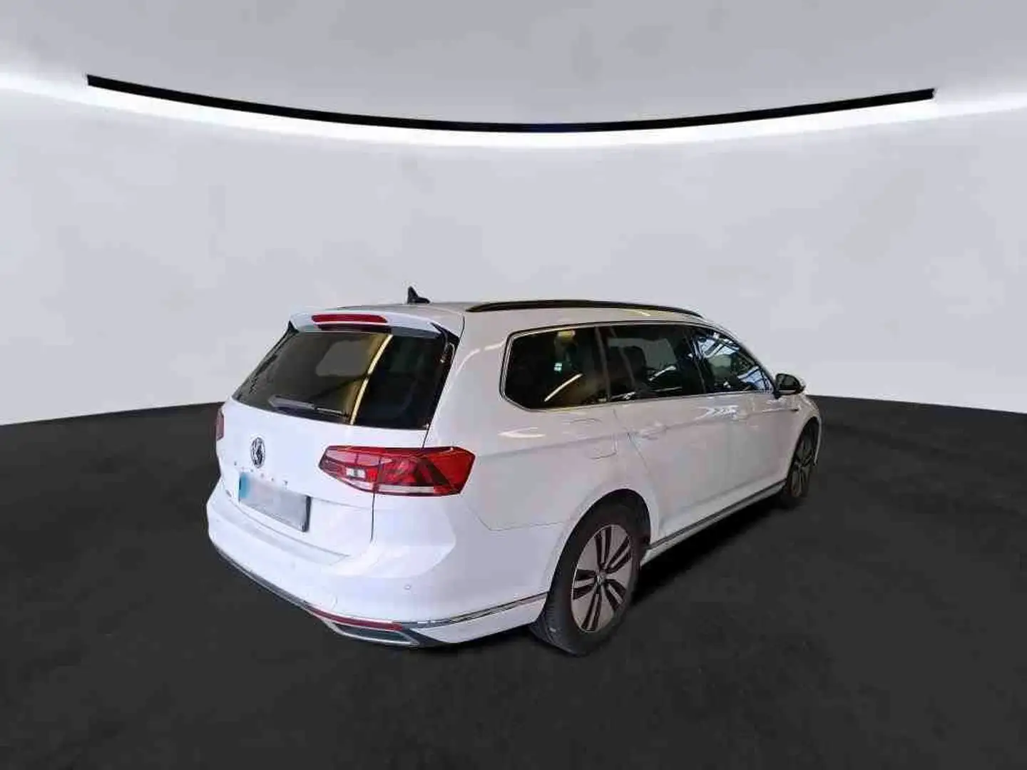 Volkswagen Passat Variant GTE Aut. Navi LED SHZ Kamera ACC Blanc - 2