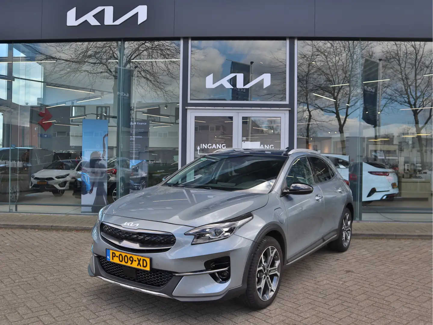 Kia XCeed 1.6 GDi PHEV Plug-In-Hybrid ExecutiveLine | Naviga Grijs - 1