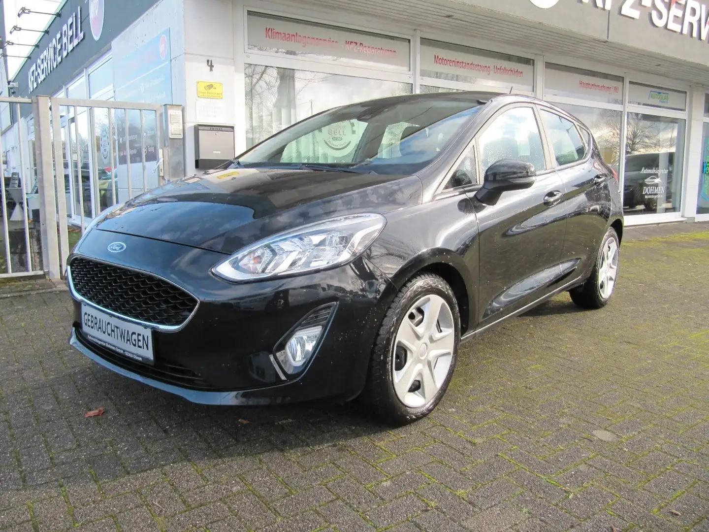 Ford Fiesta Cool & Connect, 6 Gang, Klima,DAB, TOP Negro - 1