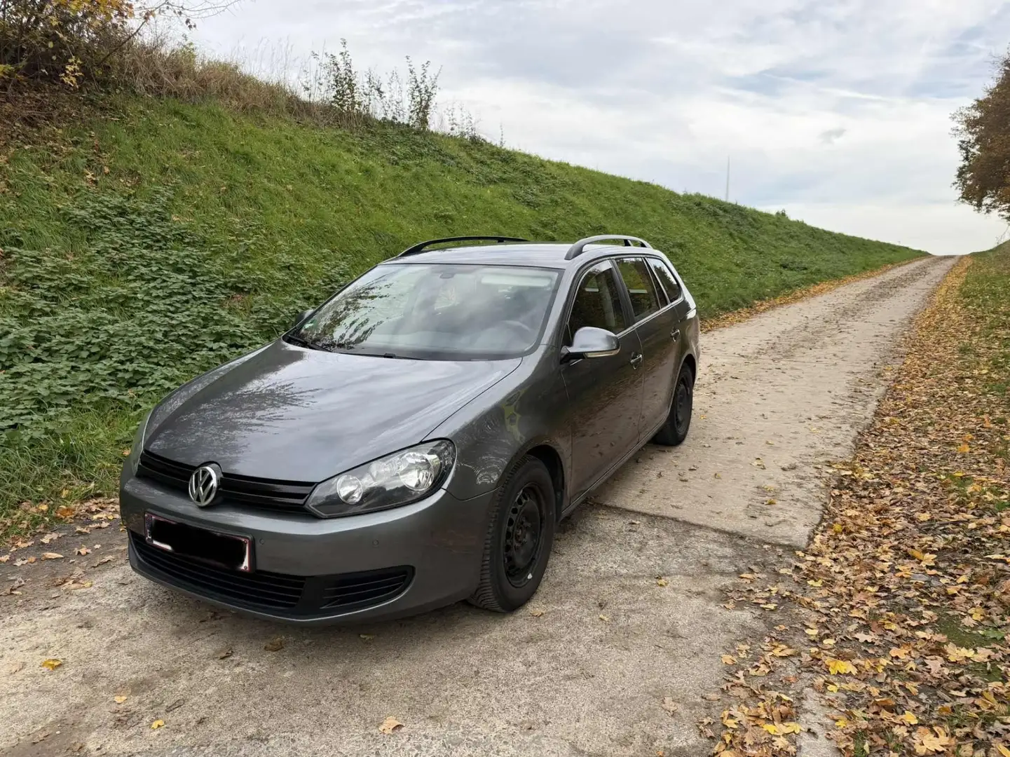 Volkswagen Golf Variant SW 1.6 CR TDi Highline DSG - 2