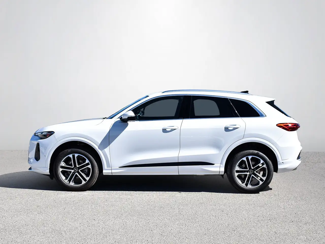 Audi Q5 photo Audi Q5