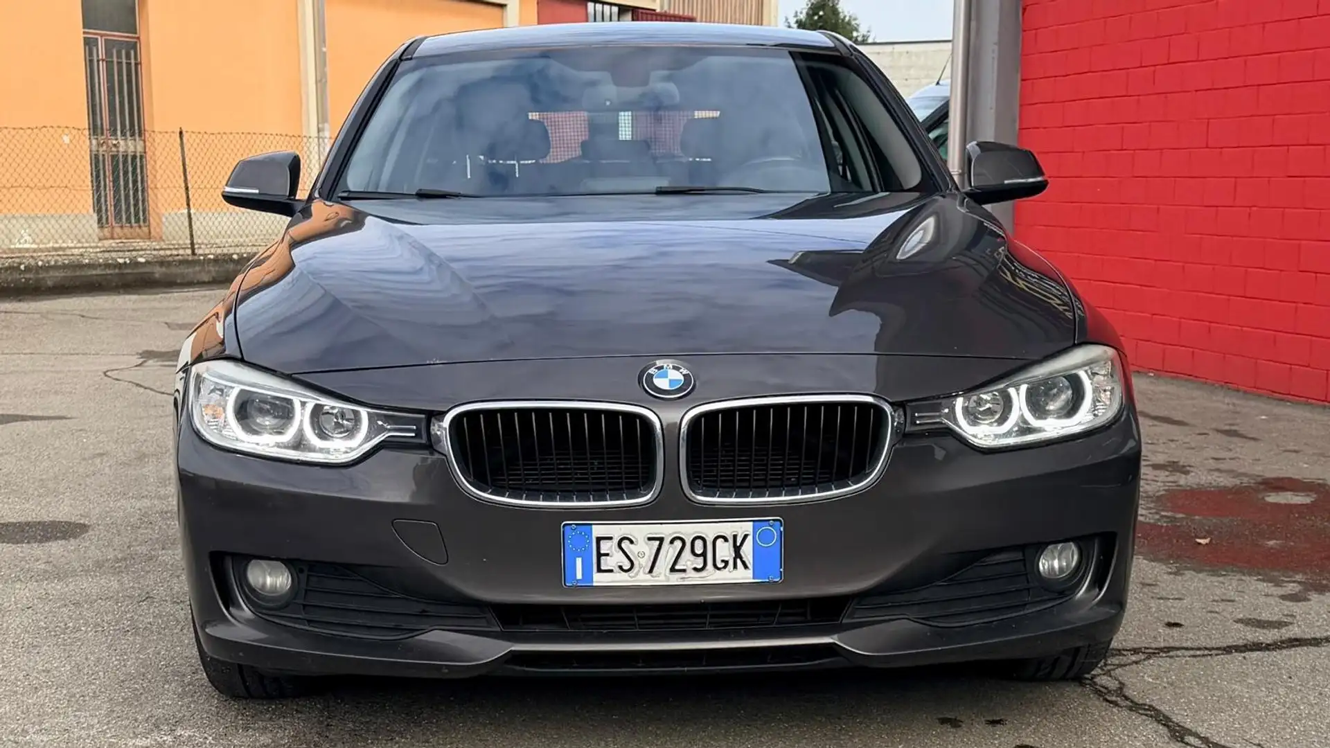 BMW 316 316d Touring Gris - 2