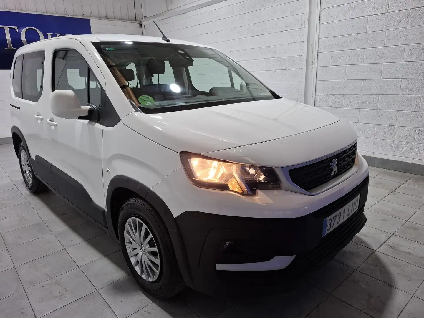 Peugeot Rifter 1.5BlueHDi S&S Standard Active 100 Wit - 2
