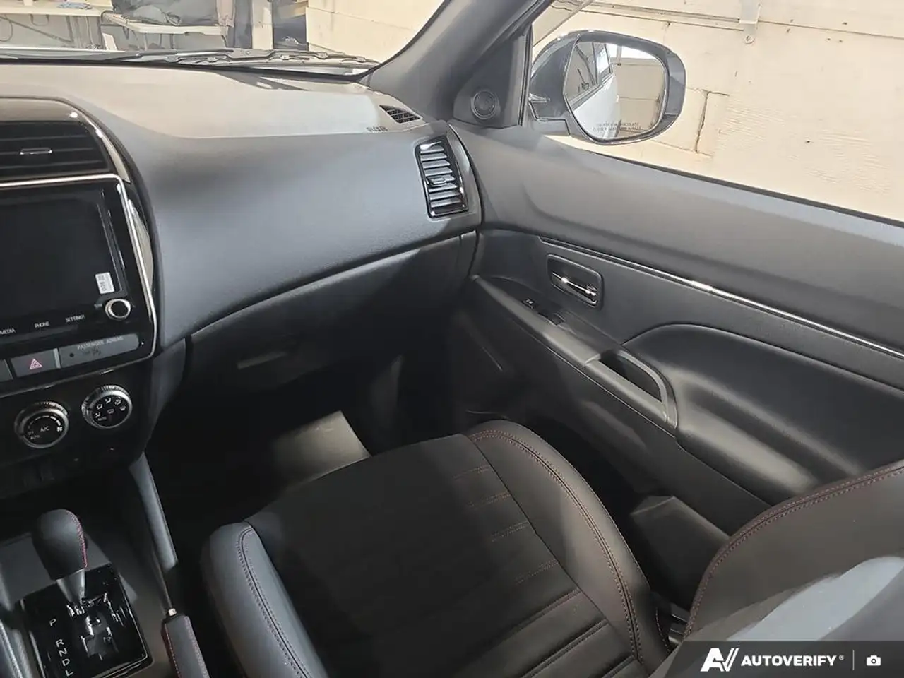 Mitsubishi RVR снимка Mitsubishi RVR