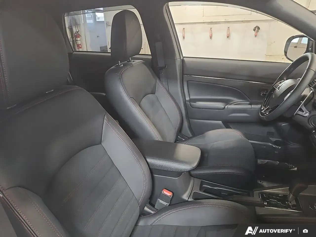 Mitsubishi RVR снимка Mitsubishi RVR
