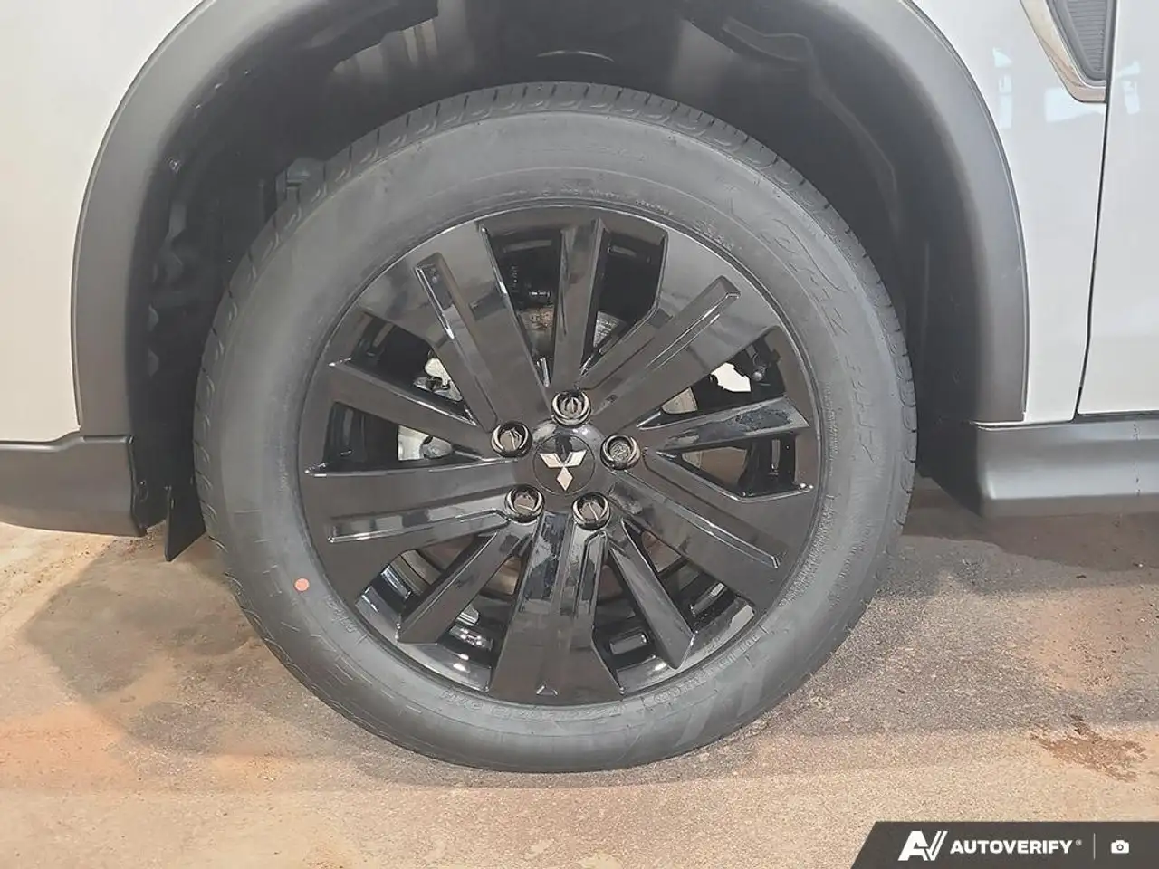 Mitsubishi RVR снимка Mitsubishi RVR