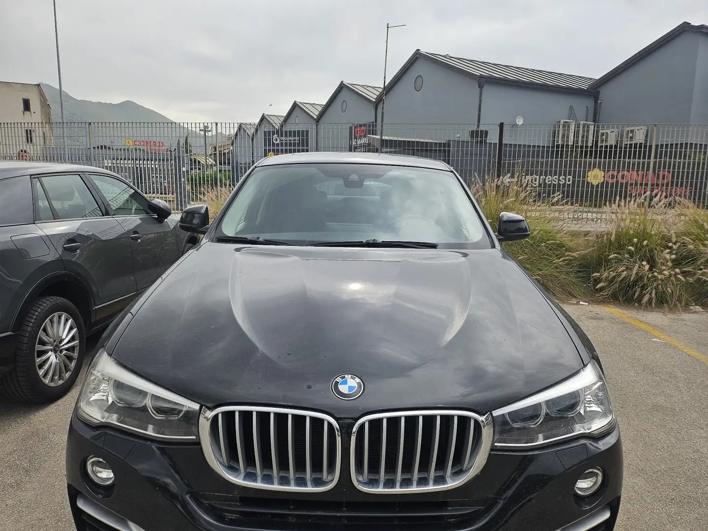 BMW X4 xdrive20d xLine tetto apribile - 2