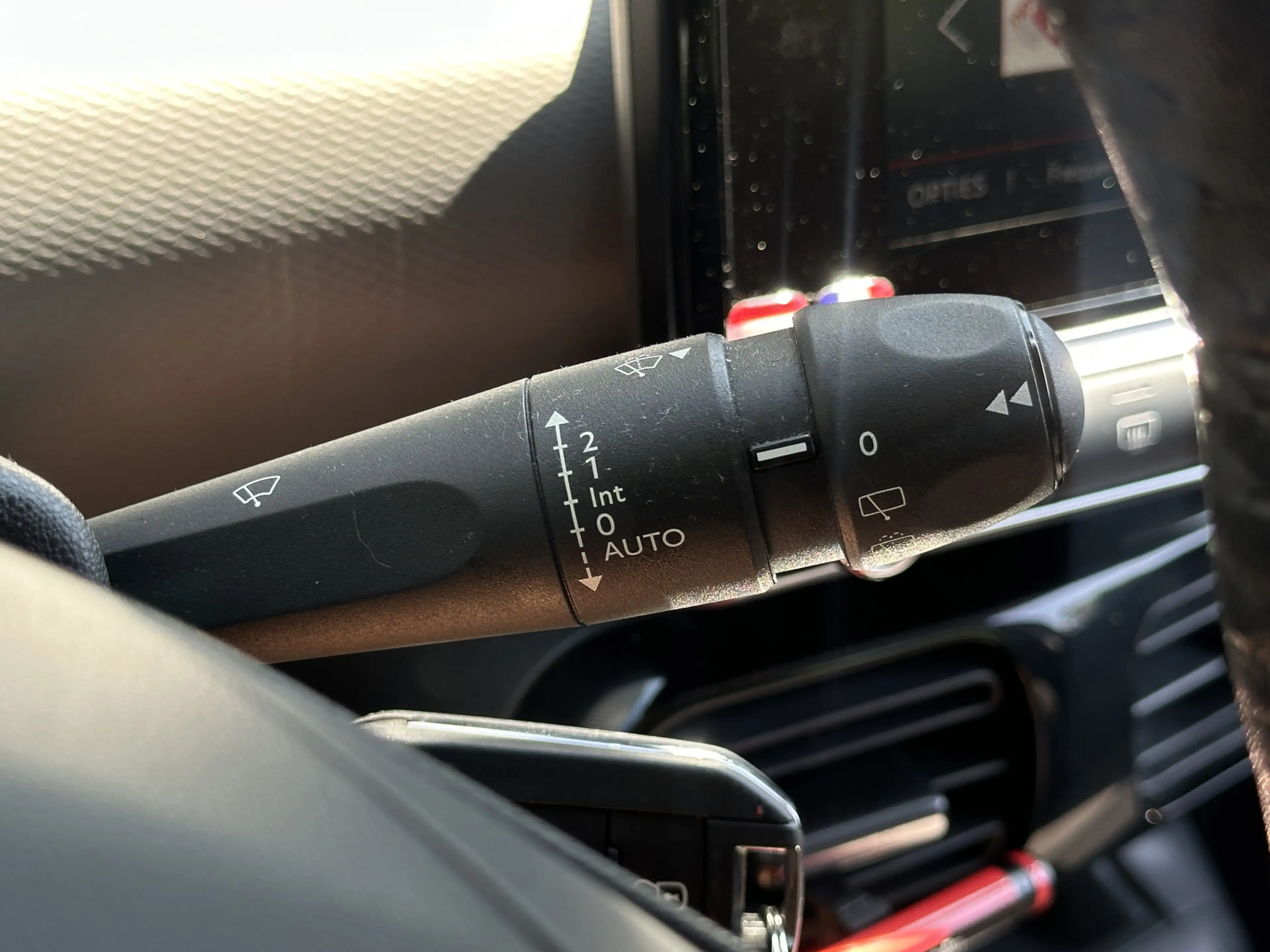 Citroen C4 Cactus 1.2 PureTech 110 pk Business Carplay, Cruise, Sens — photo 19