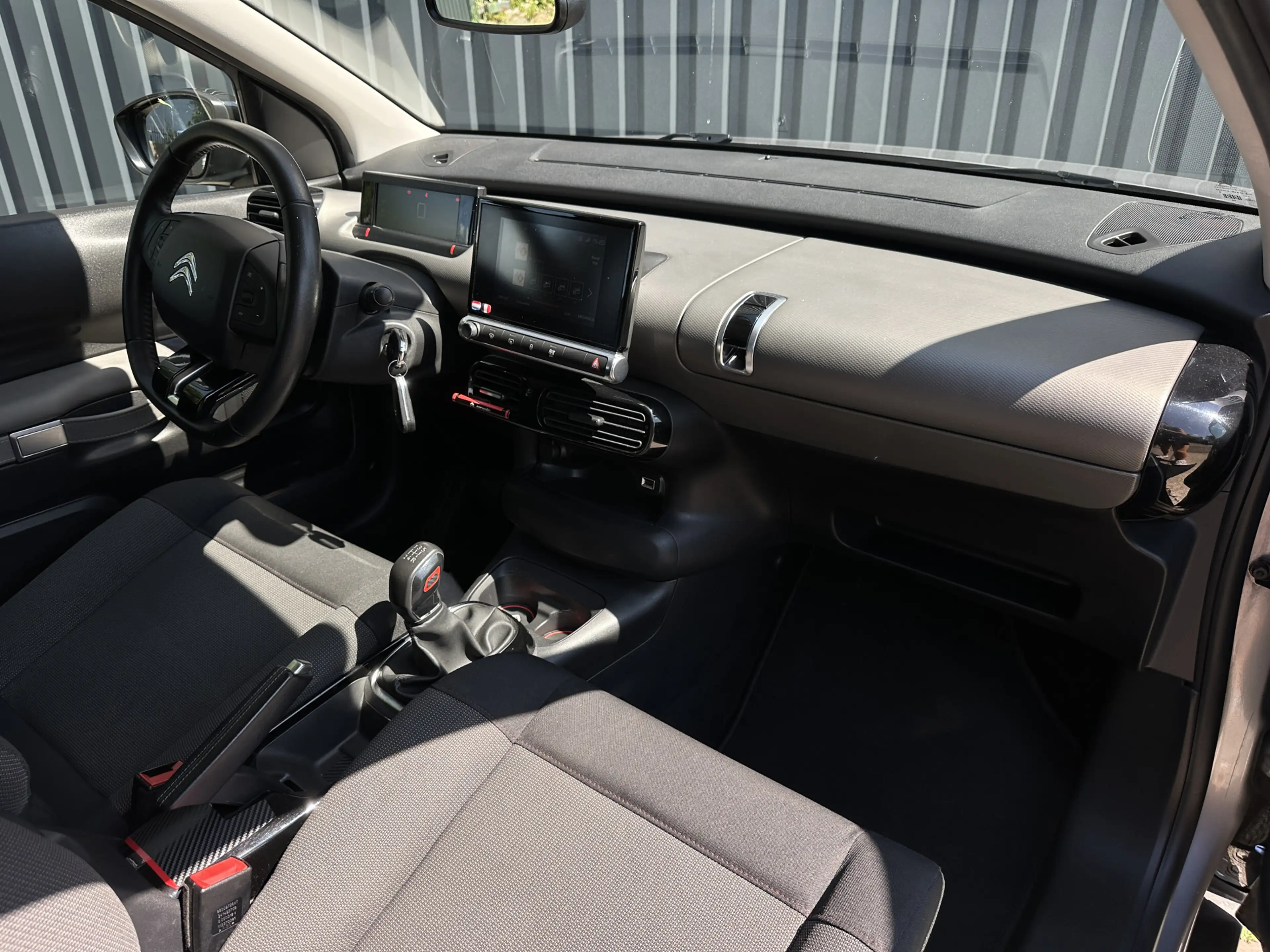 Citroen C4 Cactus 1.2 PureTech 110 pk Business Carplay, Cruise, Sens — photo 2