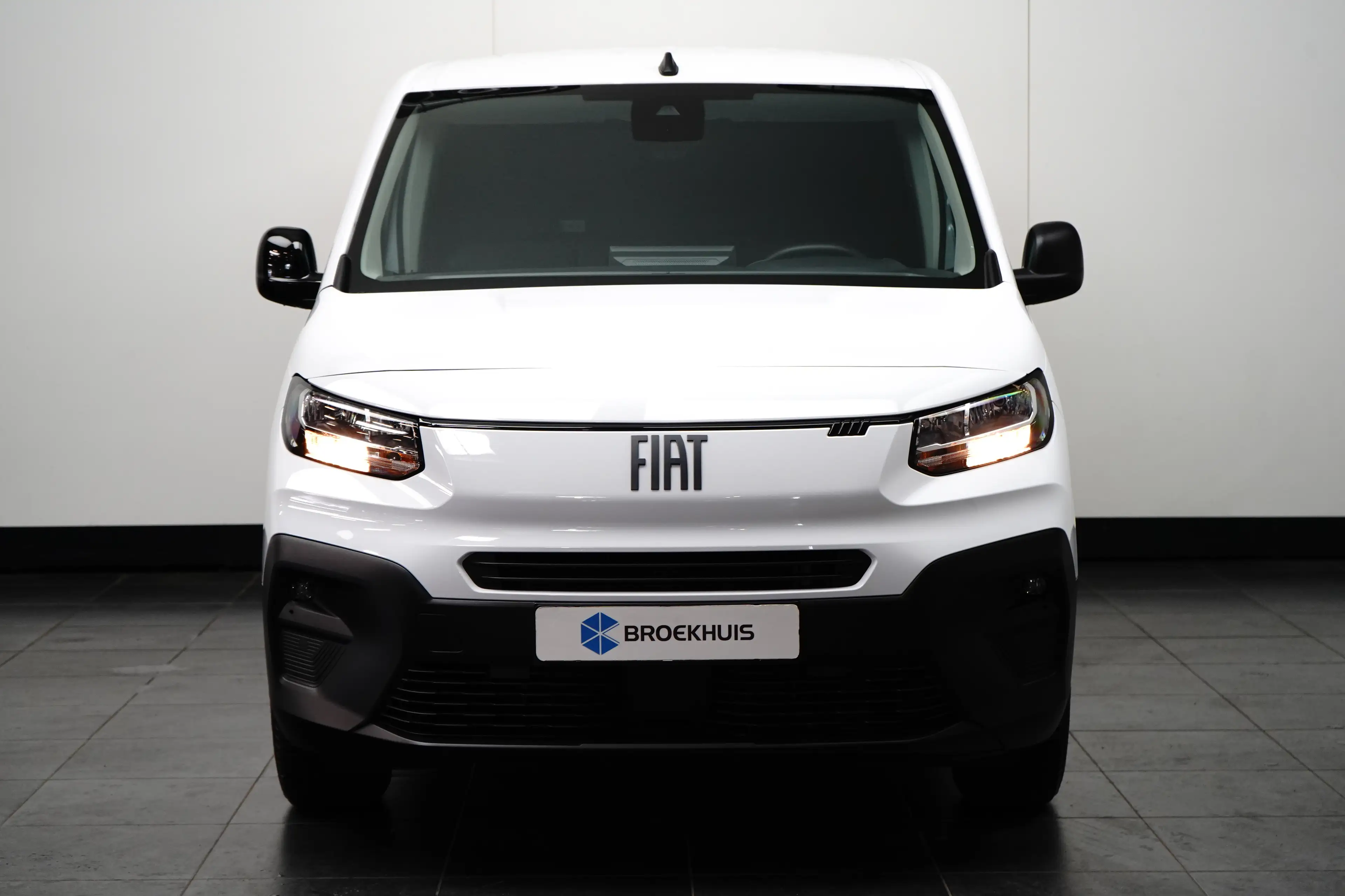 Fiat Doblo 1.5 BlueHDi 130 S&S L2 | Achteruitrijcamera met 18 — photo 2