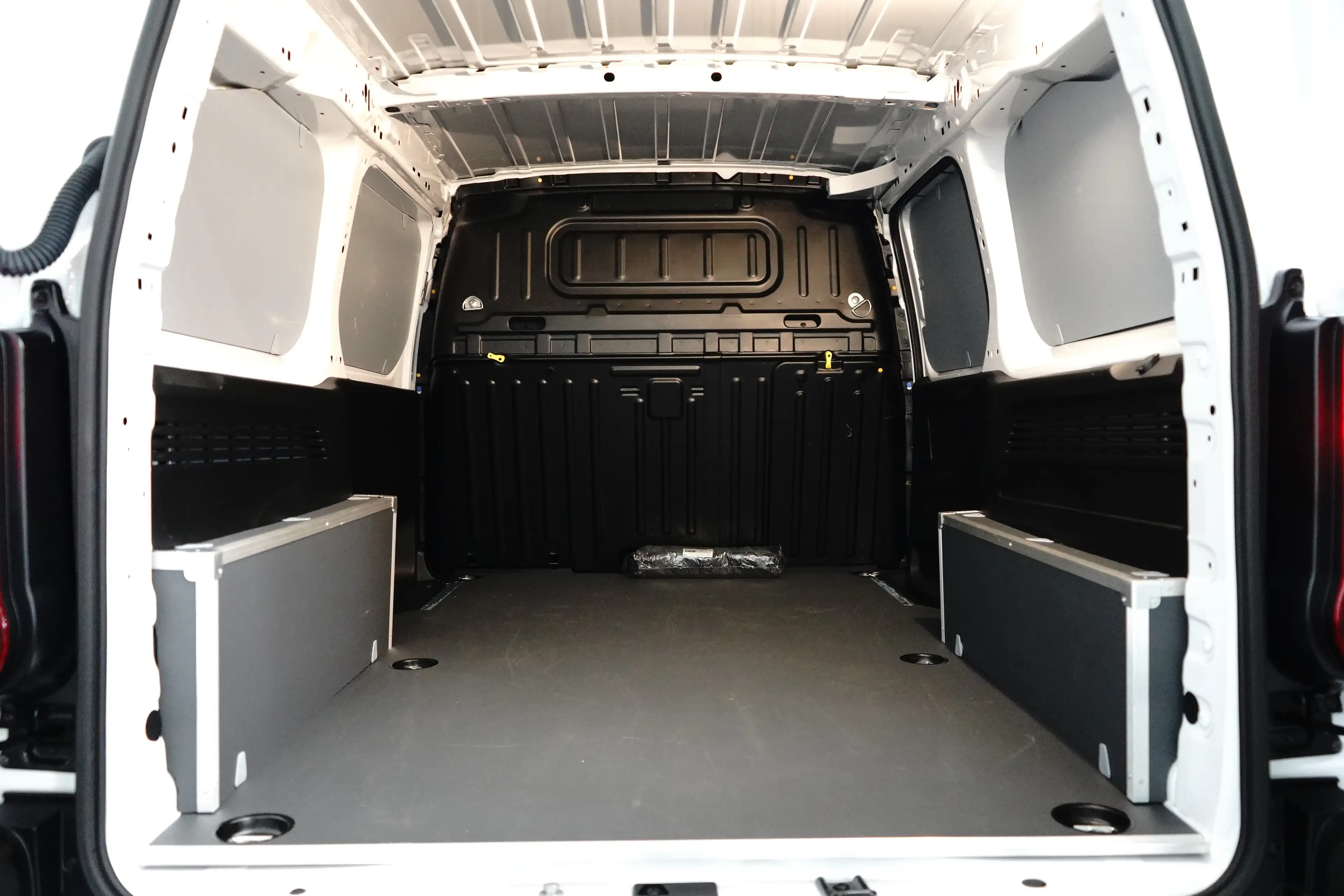 Fiat Doblo 1.5 BlueHDi 130 S&S L2 | Achteruitrijcamera met 18 — photo 9