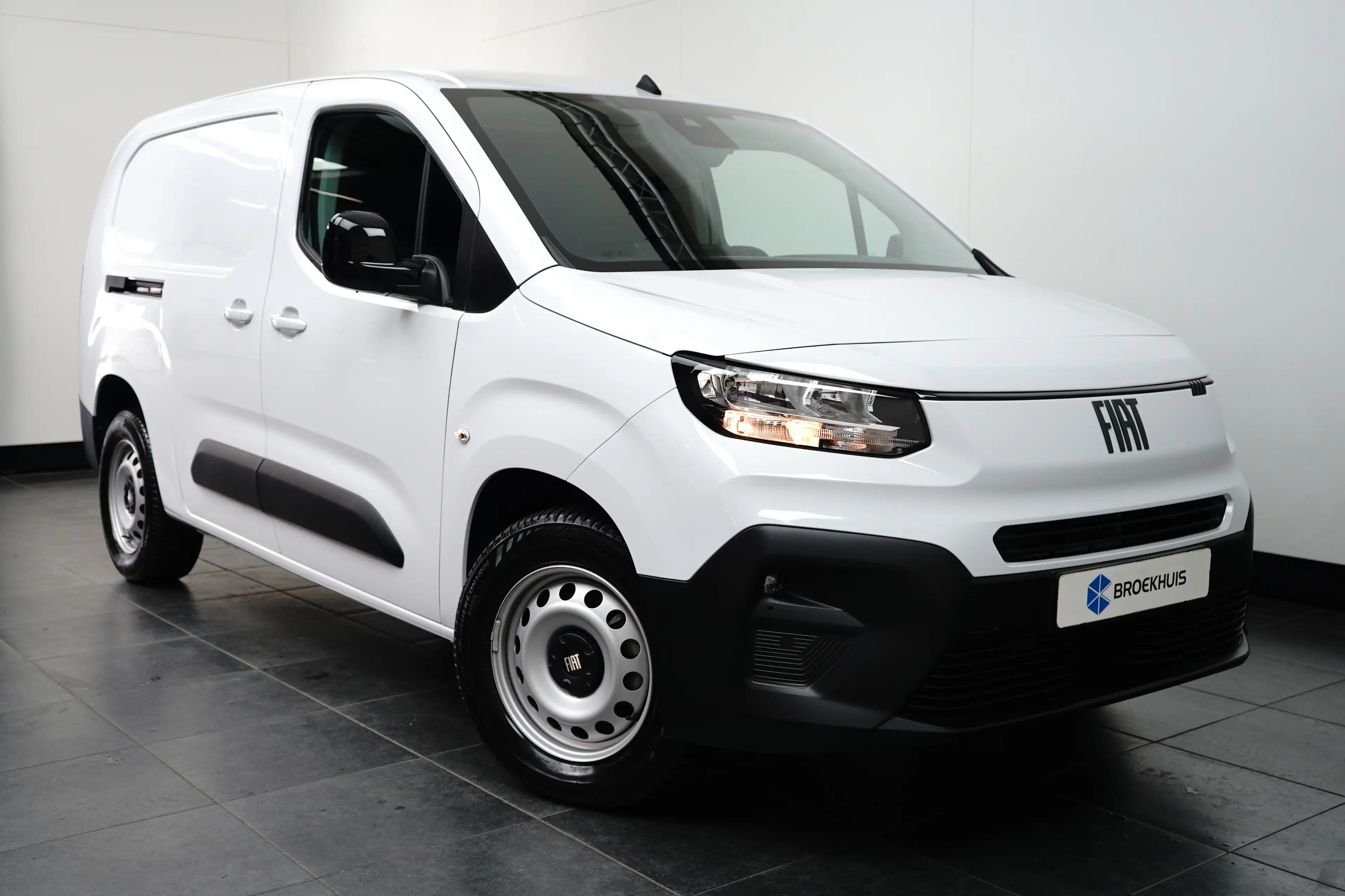 Fiat Doblo 1.5 BlueHDi 130 S&S L2 | Achteruitrijcamera met 18 — photo 3