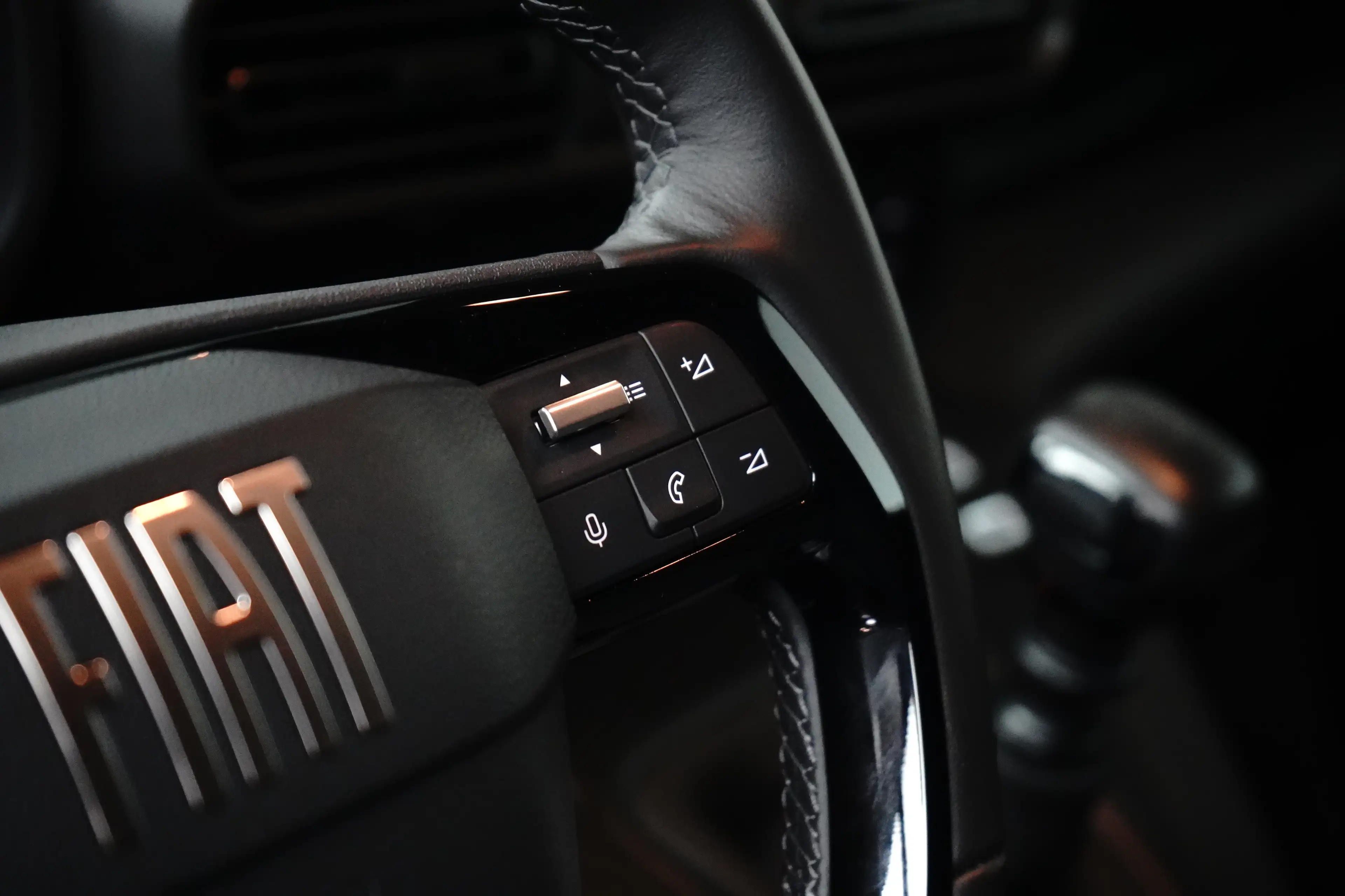 Fiat Doblo 1.5 BlueHDi 130 S&S L2 | Achteruitrijcamera met 18 — photo 13