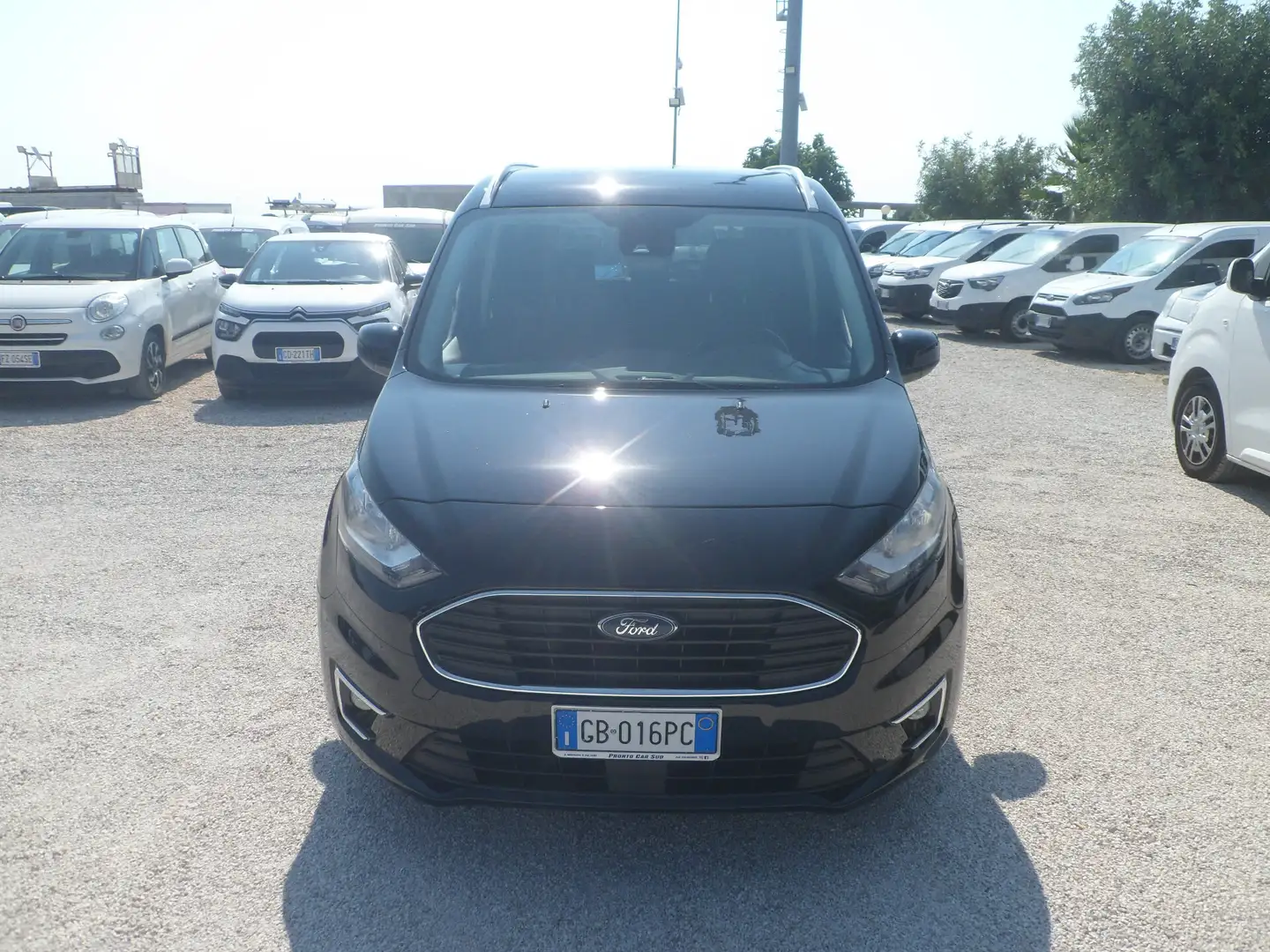 Ford Tourneo Connect 5 posti autovettura Schwarz - 2