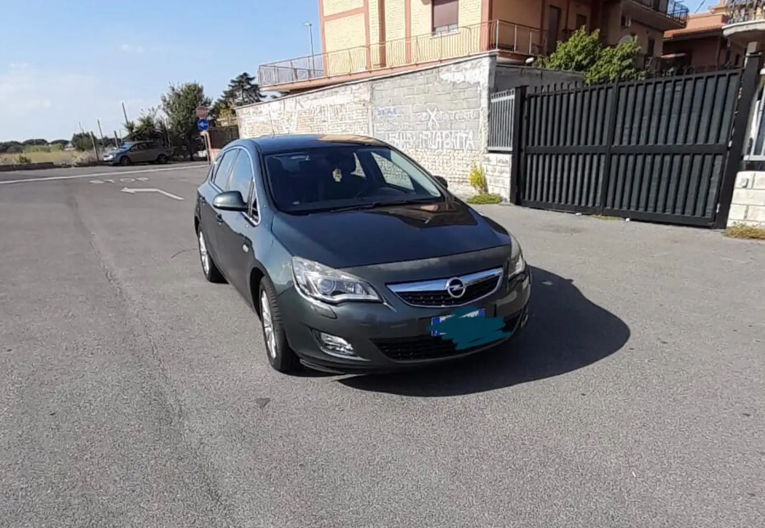 Opel Astra 5p 1.7 cdti Cosmo 110cv Verde - 1