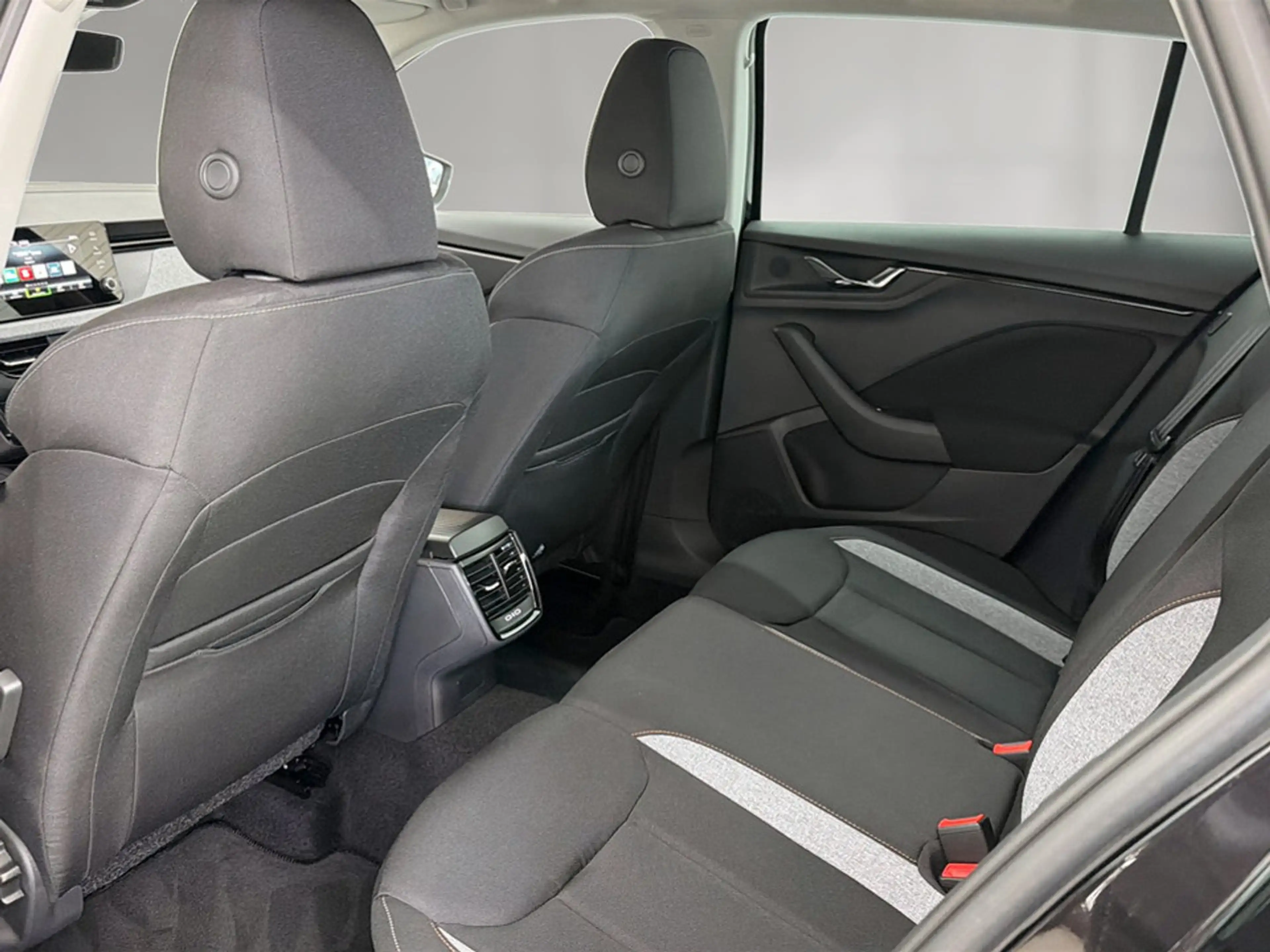 Skoda Scala Selection TSI — photo 13