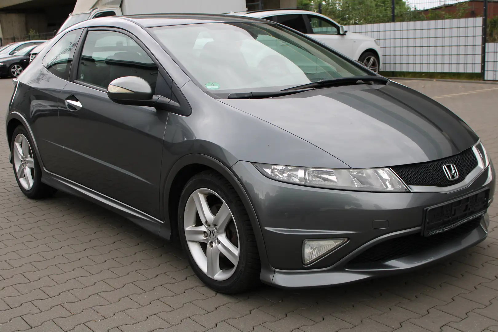 Honda Civic 1.8  3-trg.Type S Paket-Advantage Grau - 2