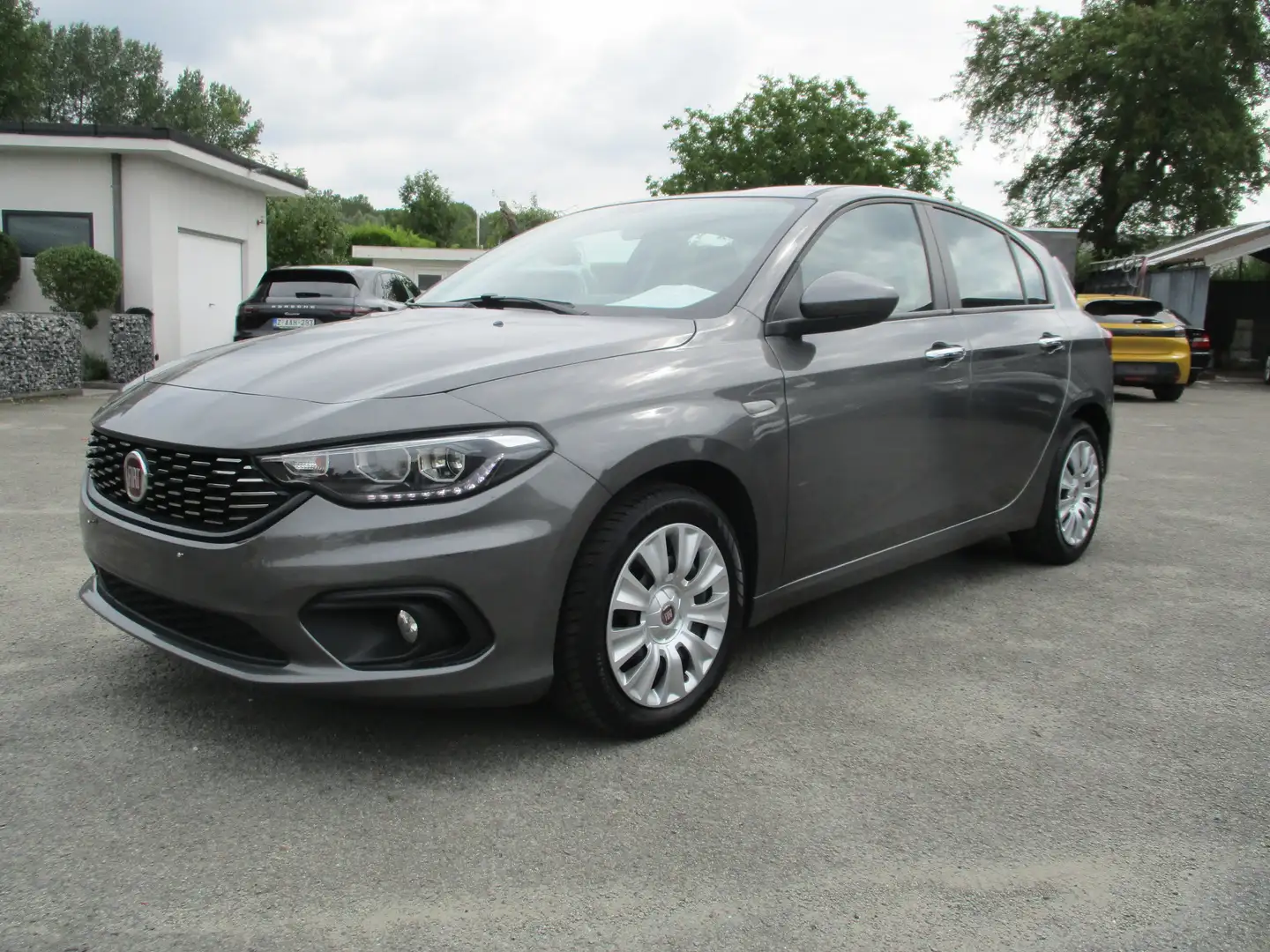 Fiat Tipo Tipo 1.4 16v Airco/Navi/Garantie/104.000km Gris - 1