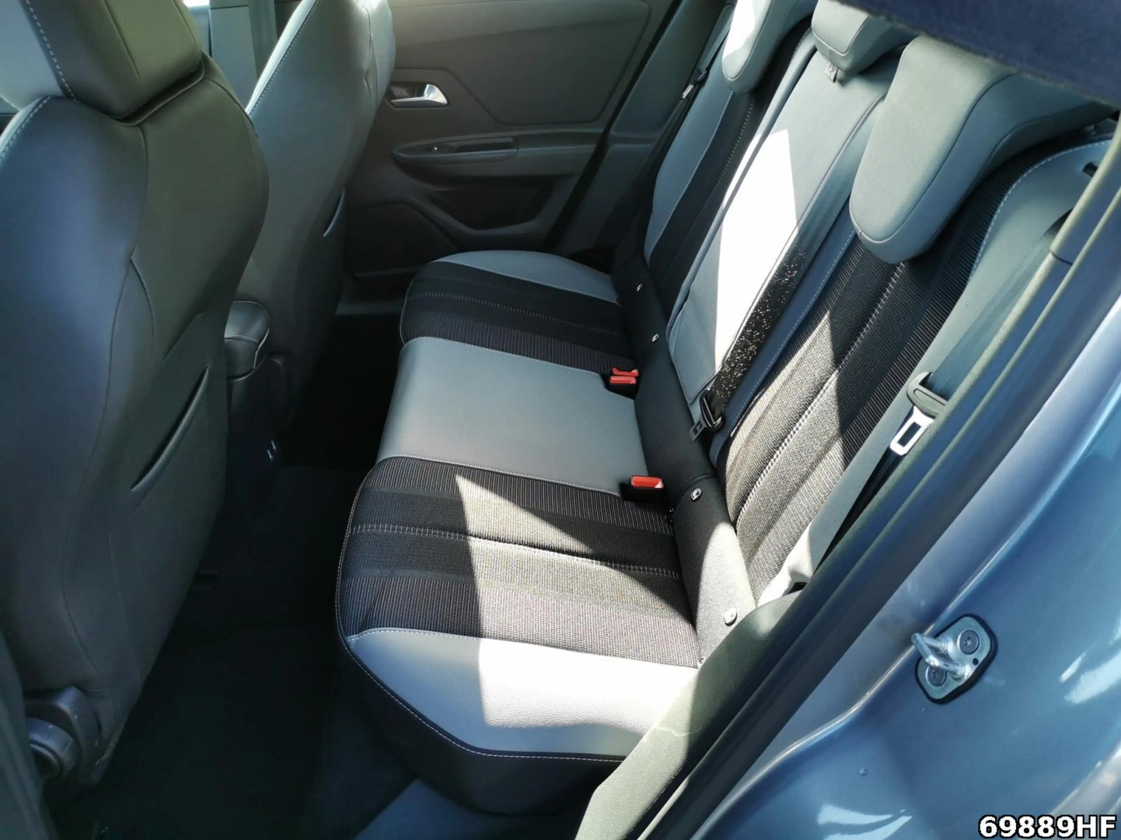 Opel Mokka 1.2 Turbo Elegance*SHZ**CARPLAY**DAB+** — photo 12