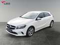 Mercedes-Benz A 180 Urban +Allwetter+Navi+Sitzheizung+Tempomat! Weiß - thumbnail 2