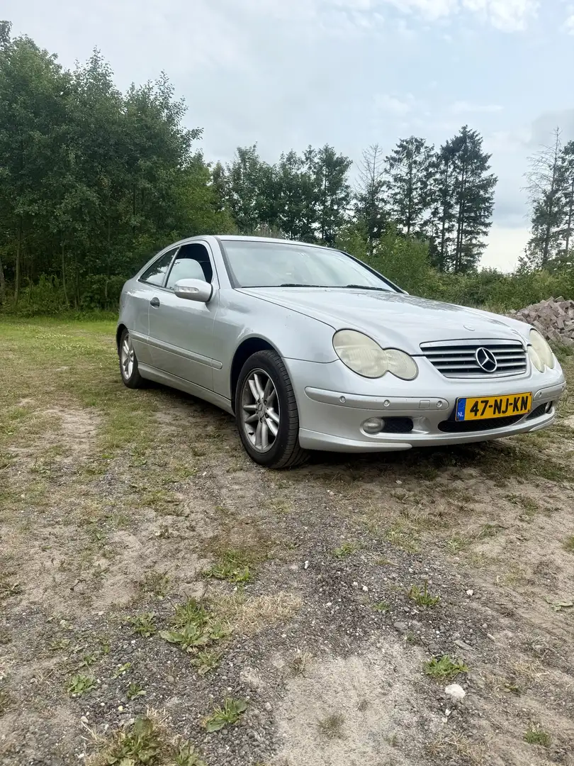 Mercedes-Benz C 180 sportcoupe kompressor Grijs - 2
