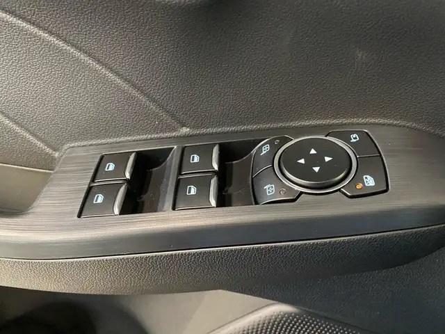 Ford Kuga view 21