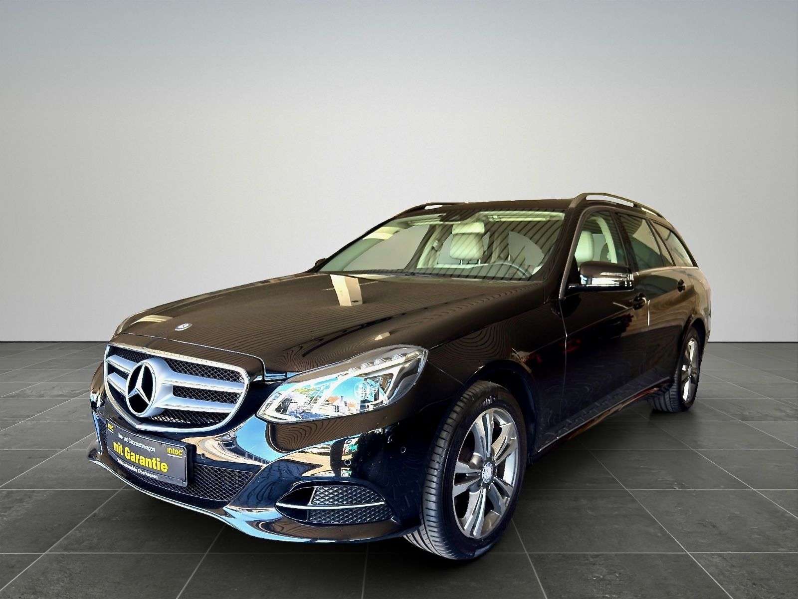 Second hand Mercedes Benz E-Class 