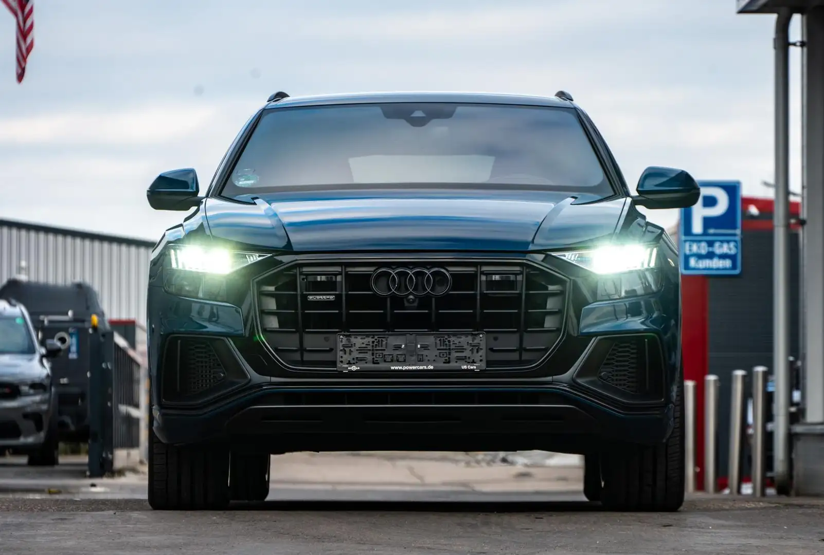 Audi Q8 55 TFSI V6 quattro, Audi Exclusive, B&O, Blau - 2