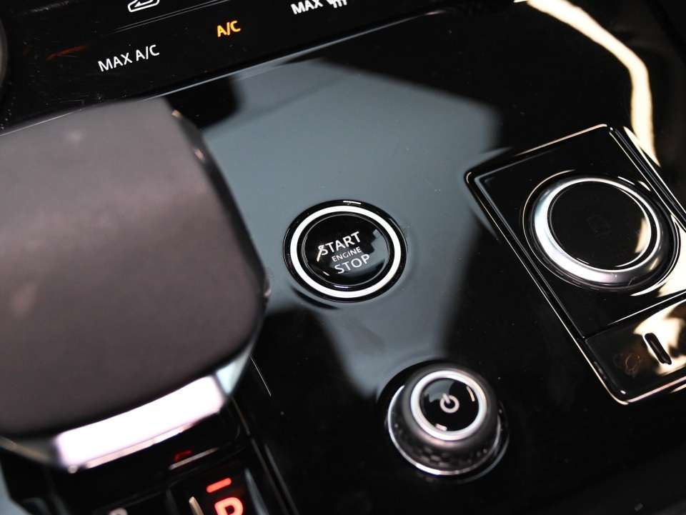 2023 Land Rover Range Rover Sport P400 DYNAMIC SE/TECH PACK/HEADS UP DISPLAY thumb 22