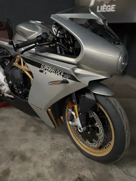 MV Agusta Superveloce 800 - foto 4