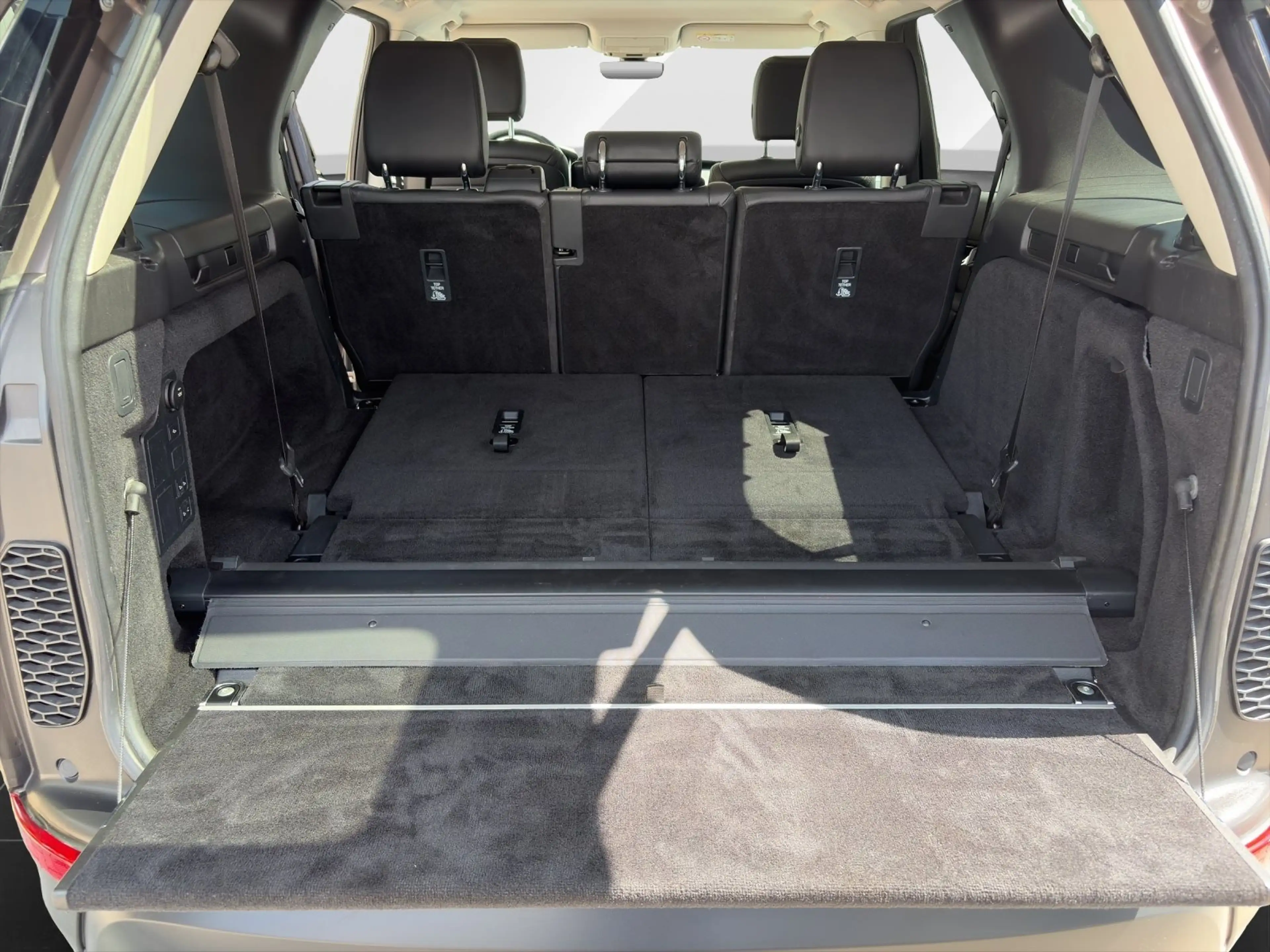 Land Rover Discovery 5 SE SD4 Adapt. LED 7-Sitzer — photo 14