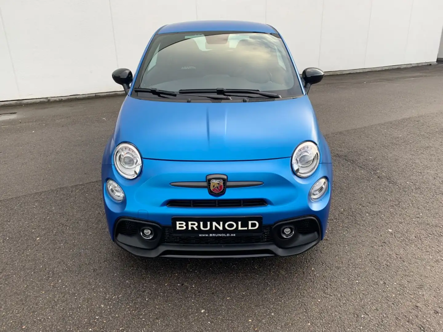 Abarth 695 1.4 T-Jet 132 kW (180 PS) Blue - 2