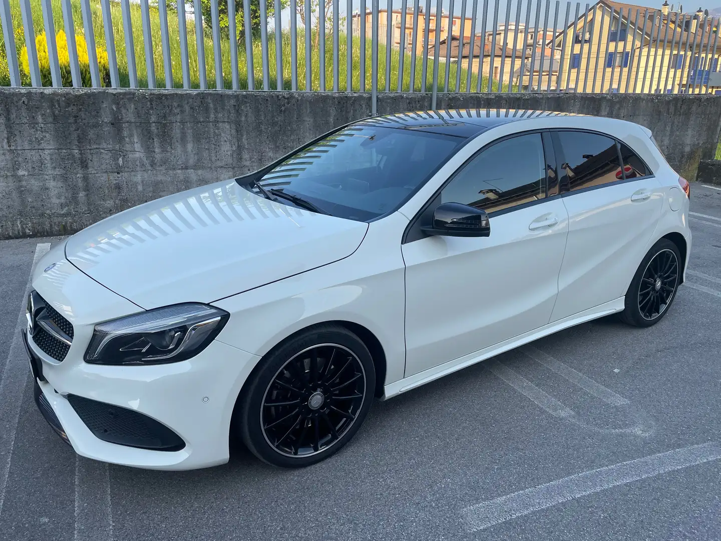 Mercedes-Benz A 220 A 220 d 4 matic Premium 177cv auto my16 Blanc - 2