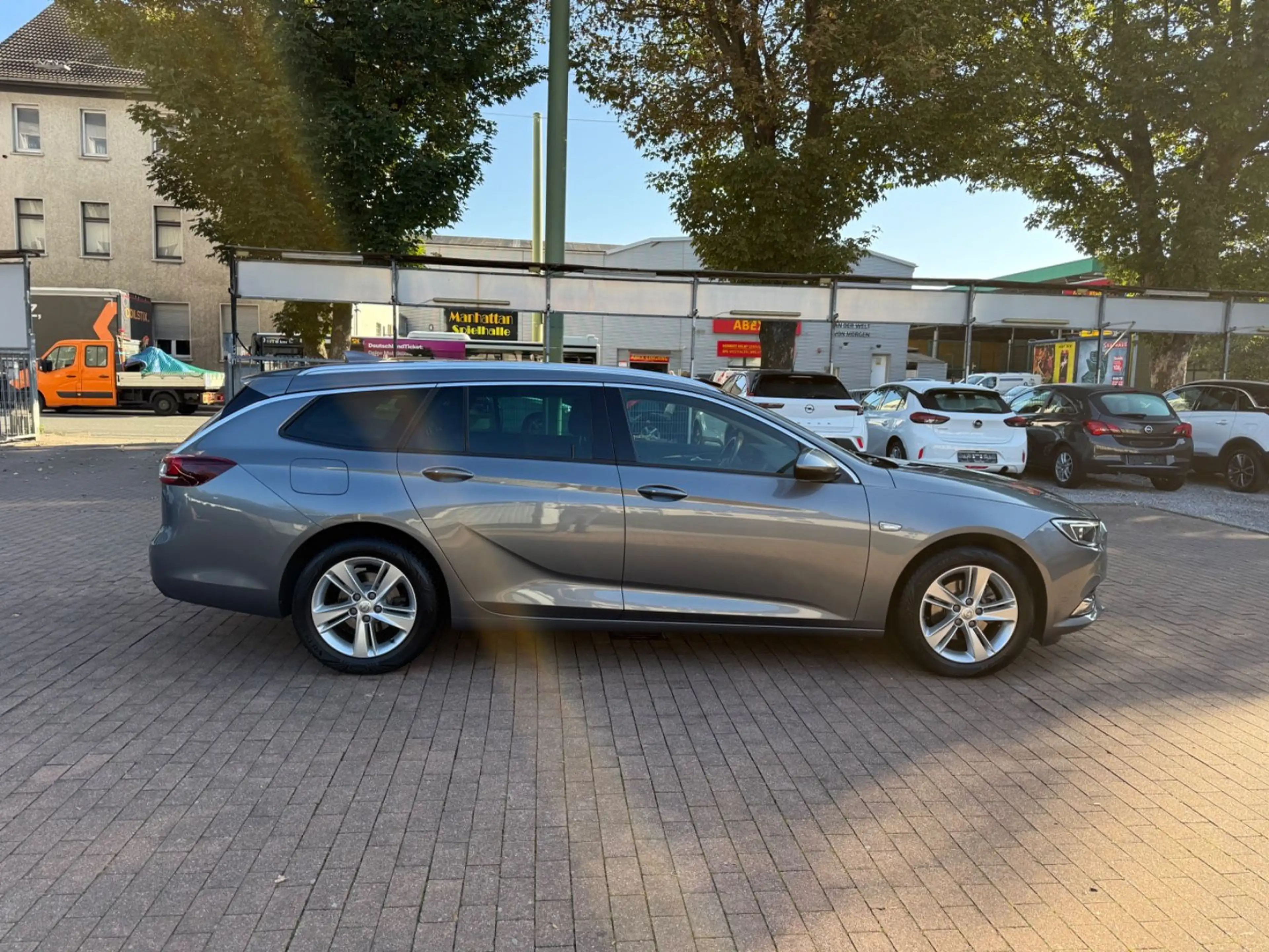Opel Insignia B Sports Tourer Dynamic TÜV/ INSPEKTION — photo 4