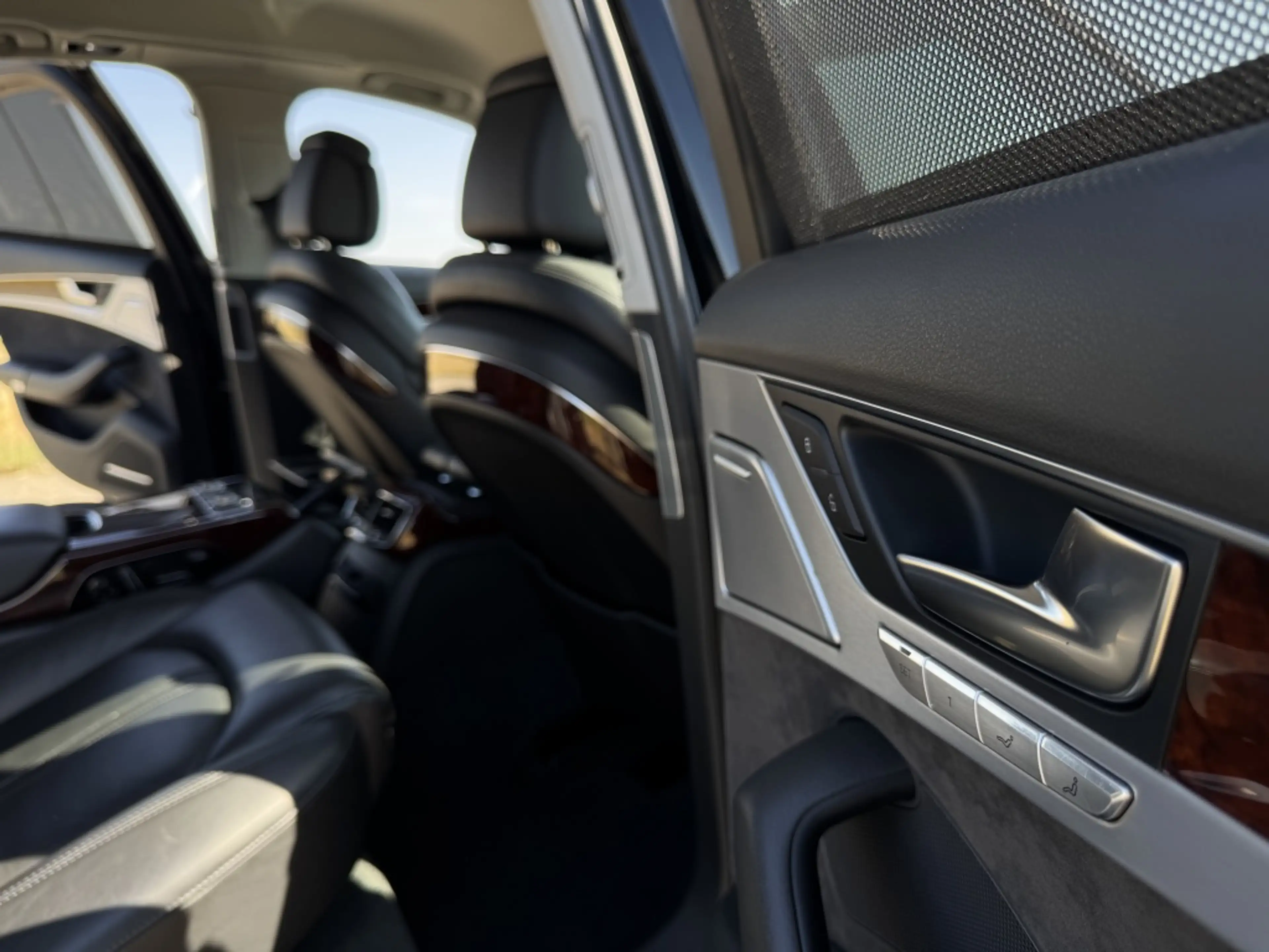 Audi A8 4.2 FSI Pro Line+ Ex. Diplomat (CD) dealer serv. F — photo 8