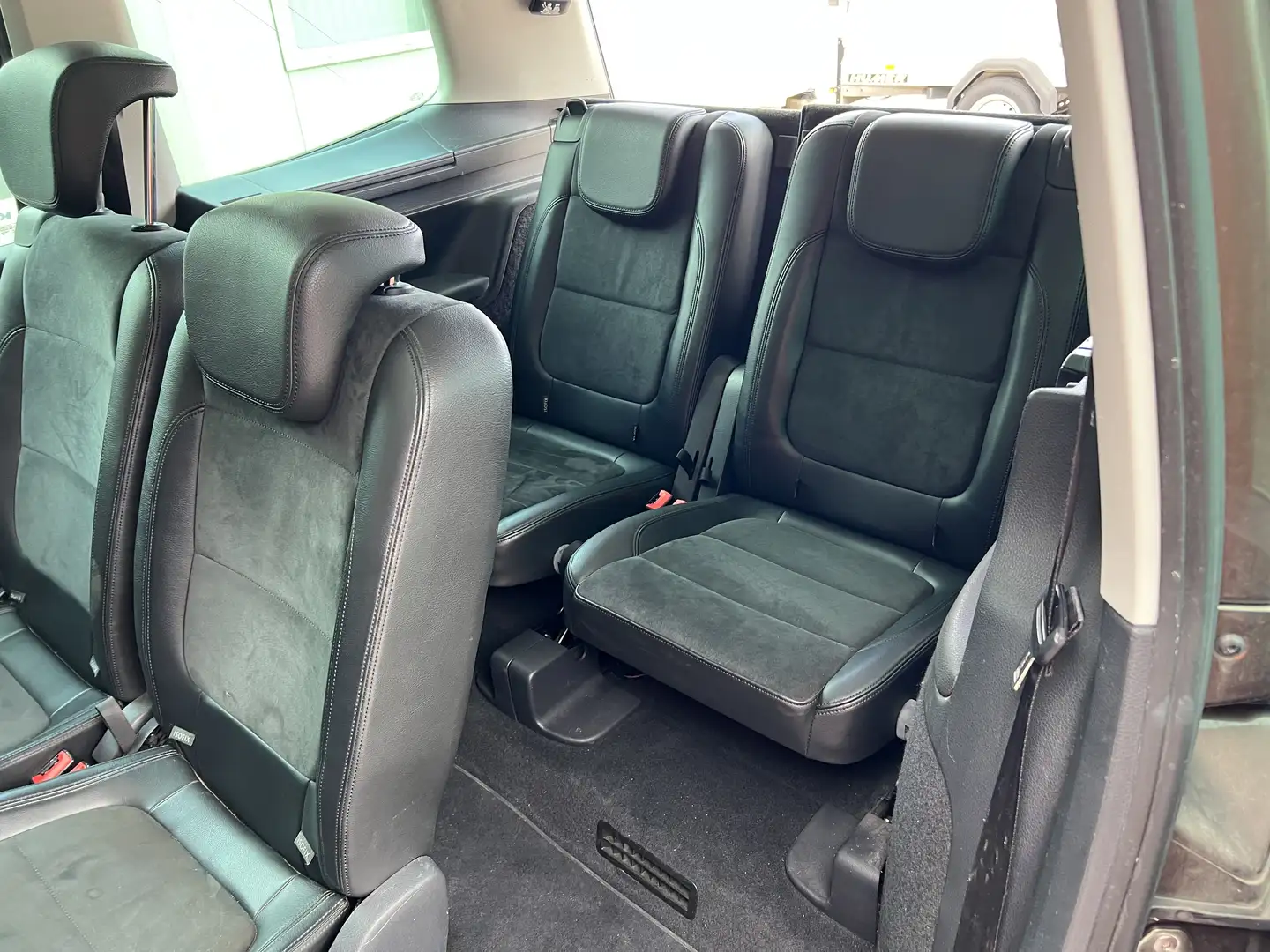 Volkswagen Sharan Highline BMT 2,0 TDI DPF 7 Sitzer (Reserviert) - 2