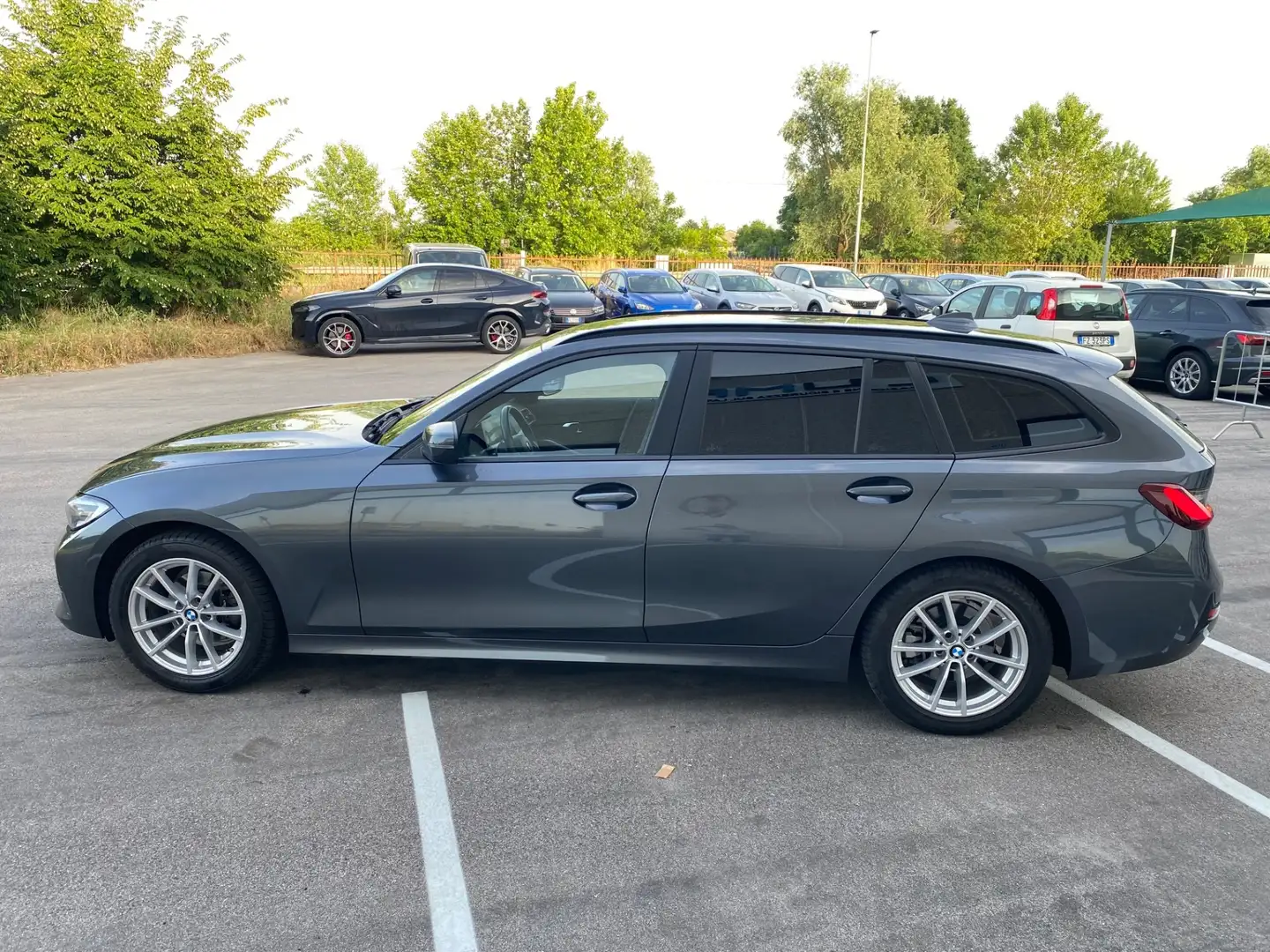BMW 316 316d 48V Touring Business Advantage Gris - 2