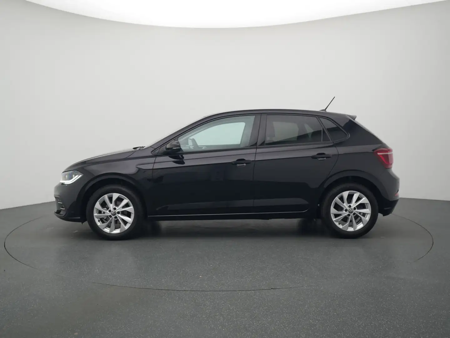 Volkswagen Polo TSI DSG Style MATRIX AHK PANO KAM ACC NA Schwarz - 2