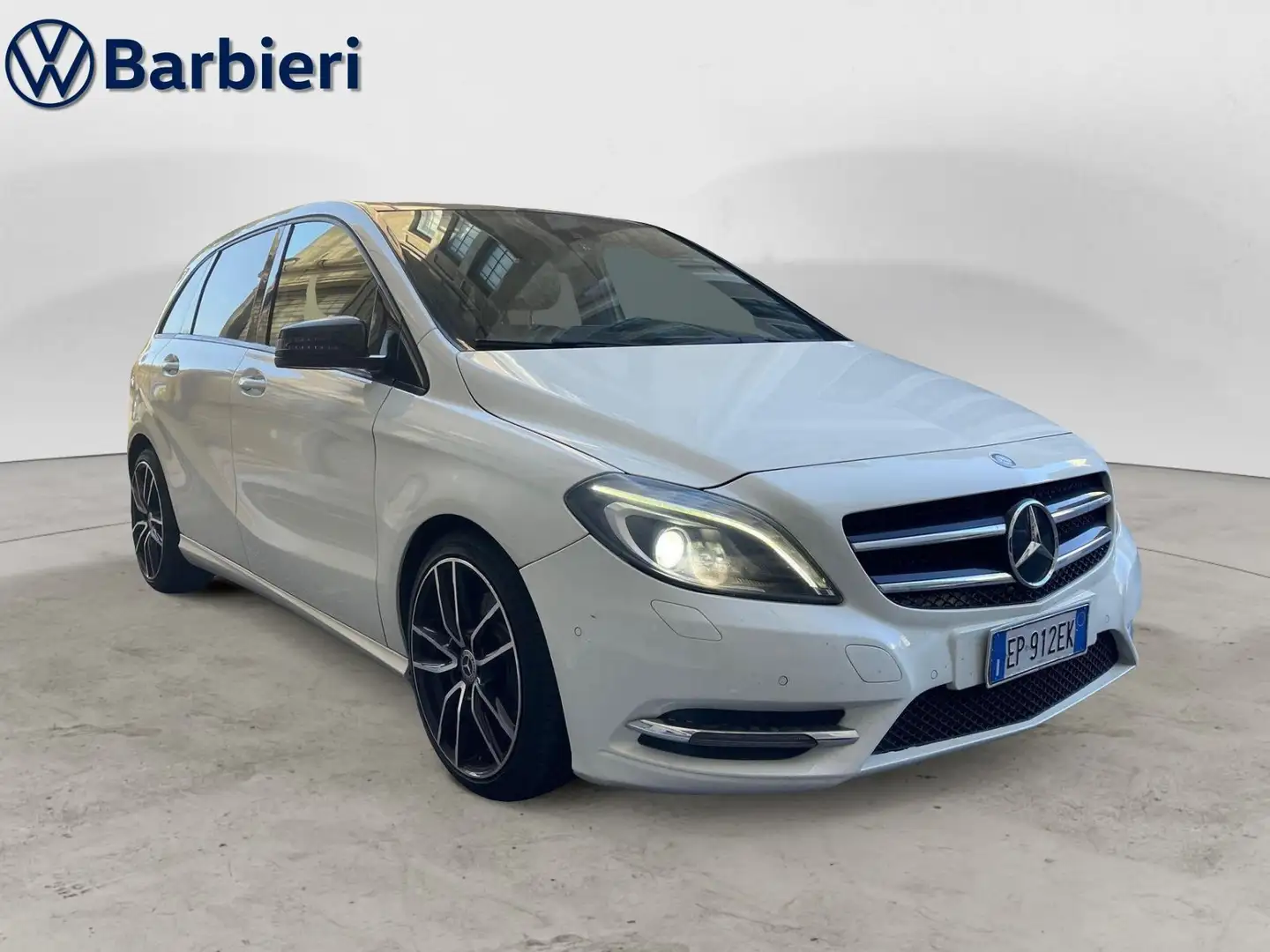 Mercedes-Benz B 220 B 220 CDI BlueEFFICIENCY Premium autom - 2