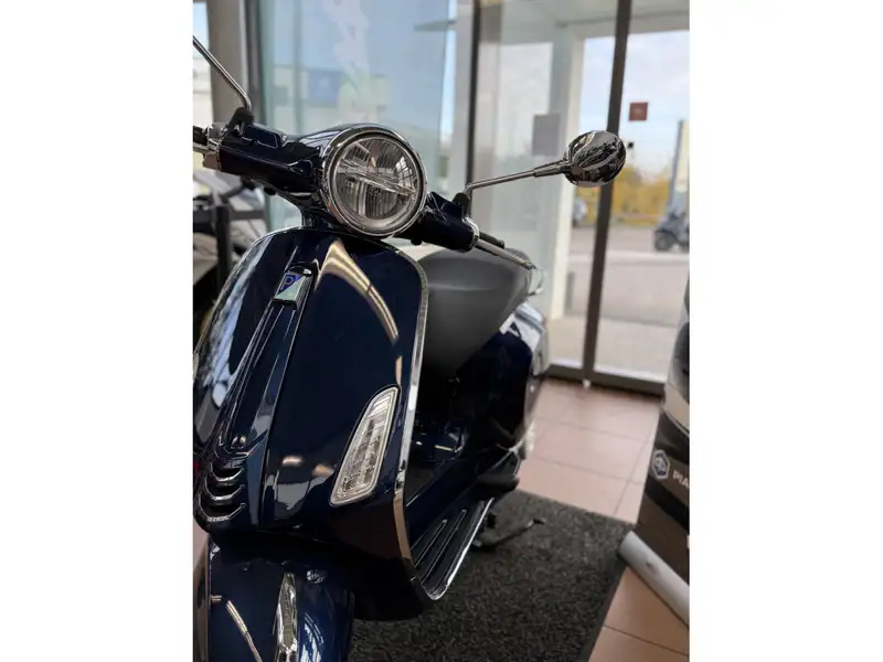 Vespa Primavera 125 - foto 5